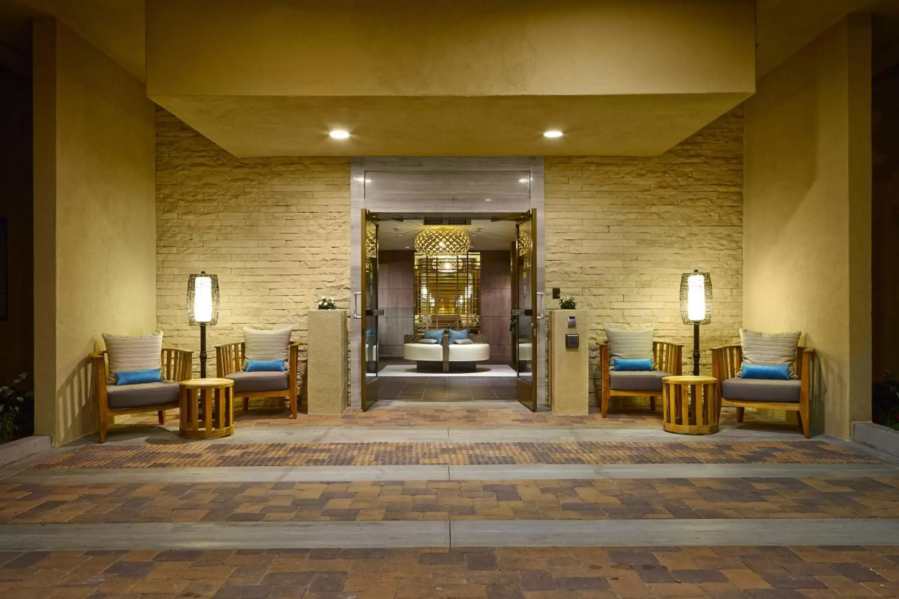 Facade/entrance in The Anza-a Calabasas Hotel