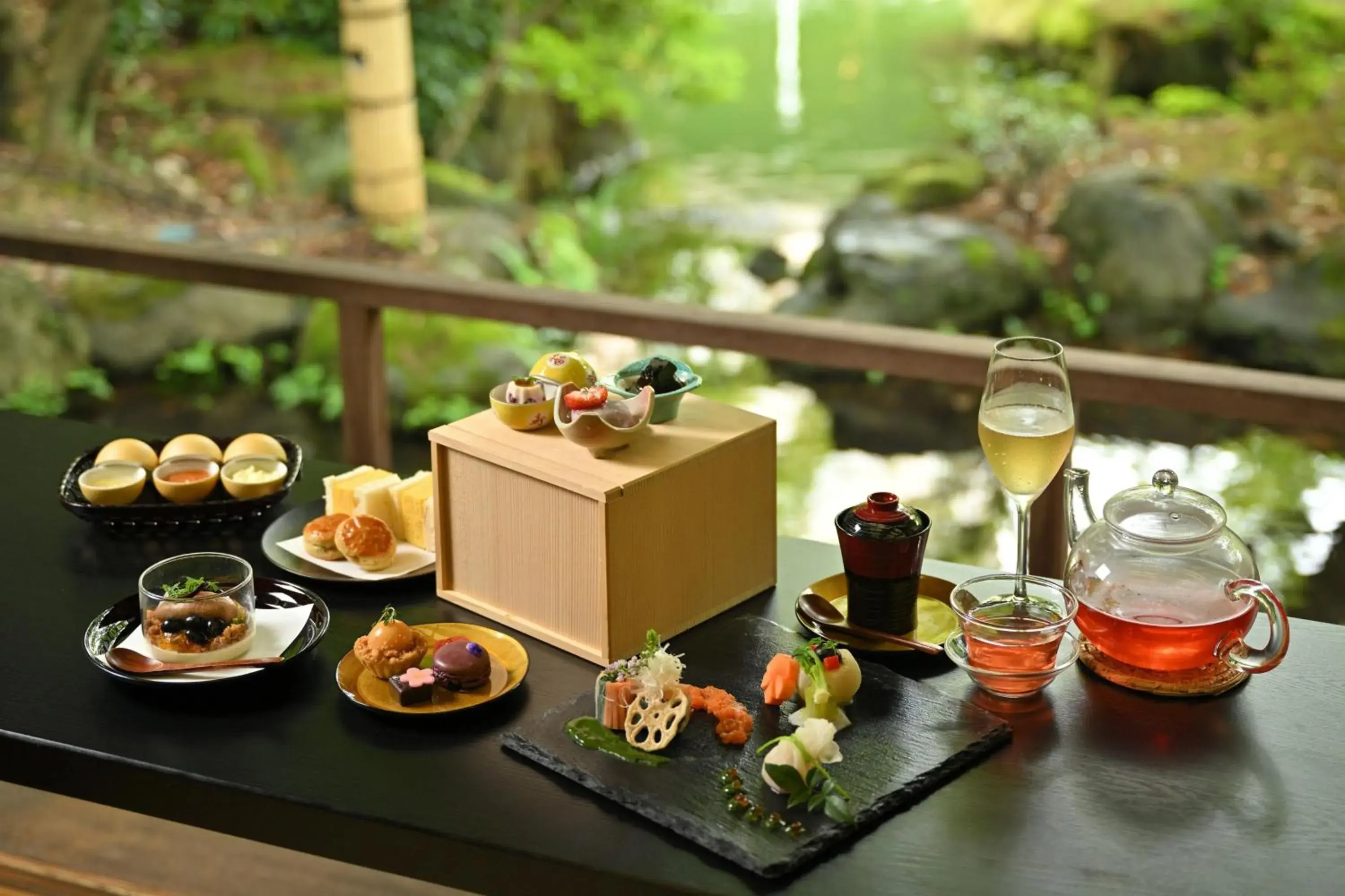Restaurant/places to eat, Food in The Prince Kyoto Takaragaike, Autograph Collection
