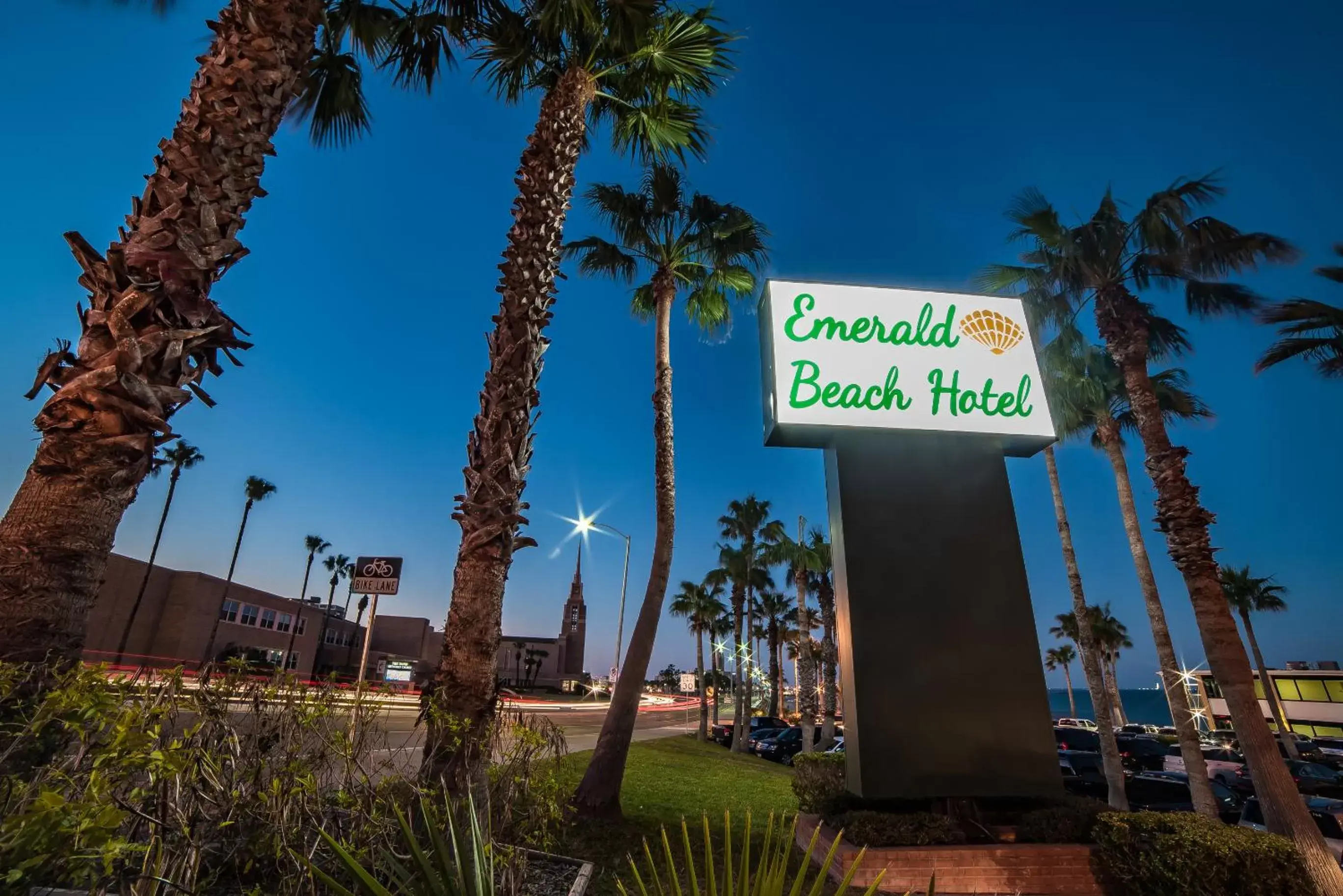 Facade/entrance in Emerald Beach Hotel Corpus Christi