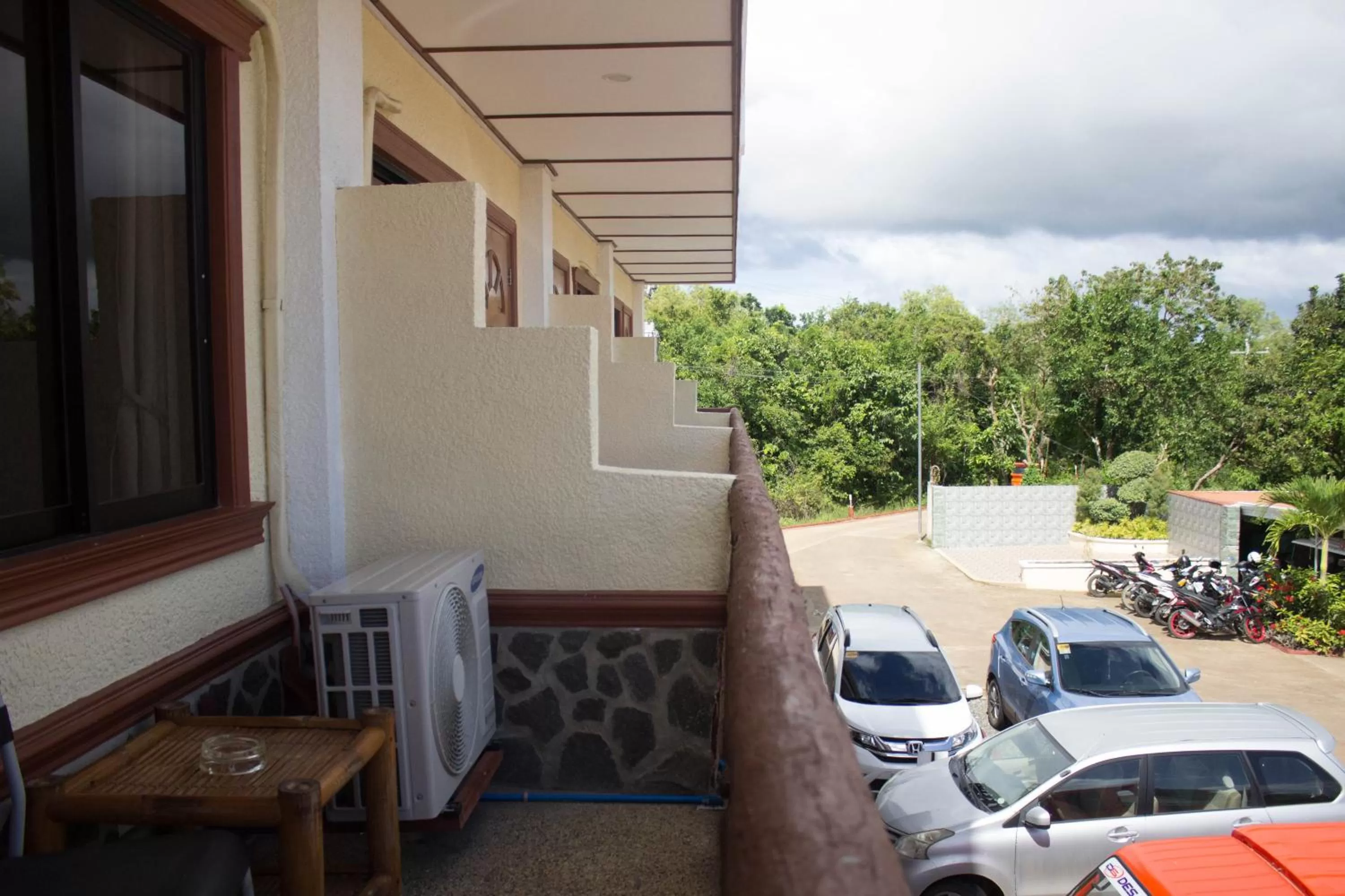 Jugalis Hotel and Restaurant