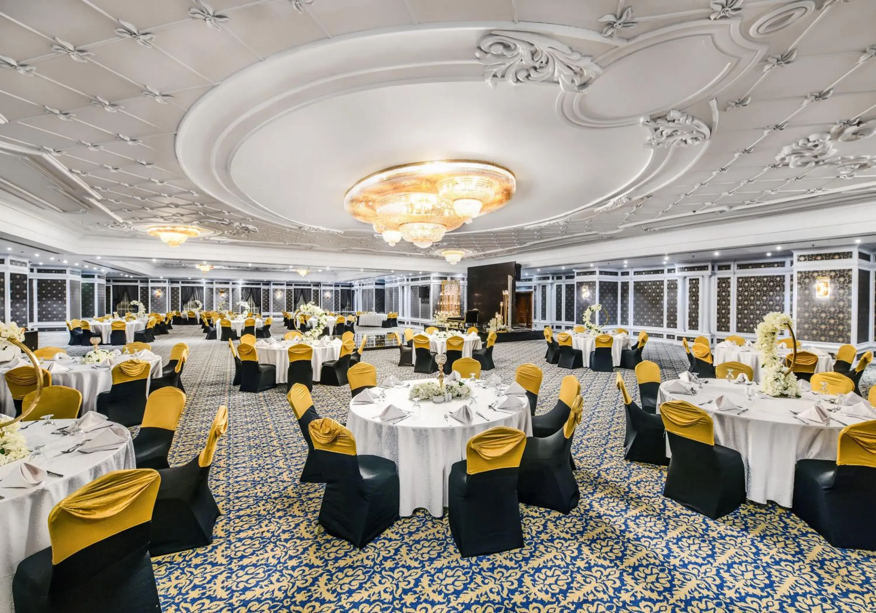 Banquet/Function facilities in Tolip Golden Plaza