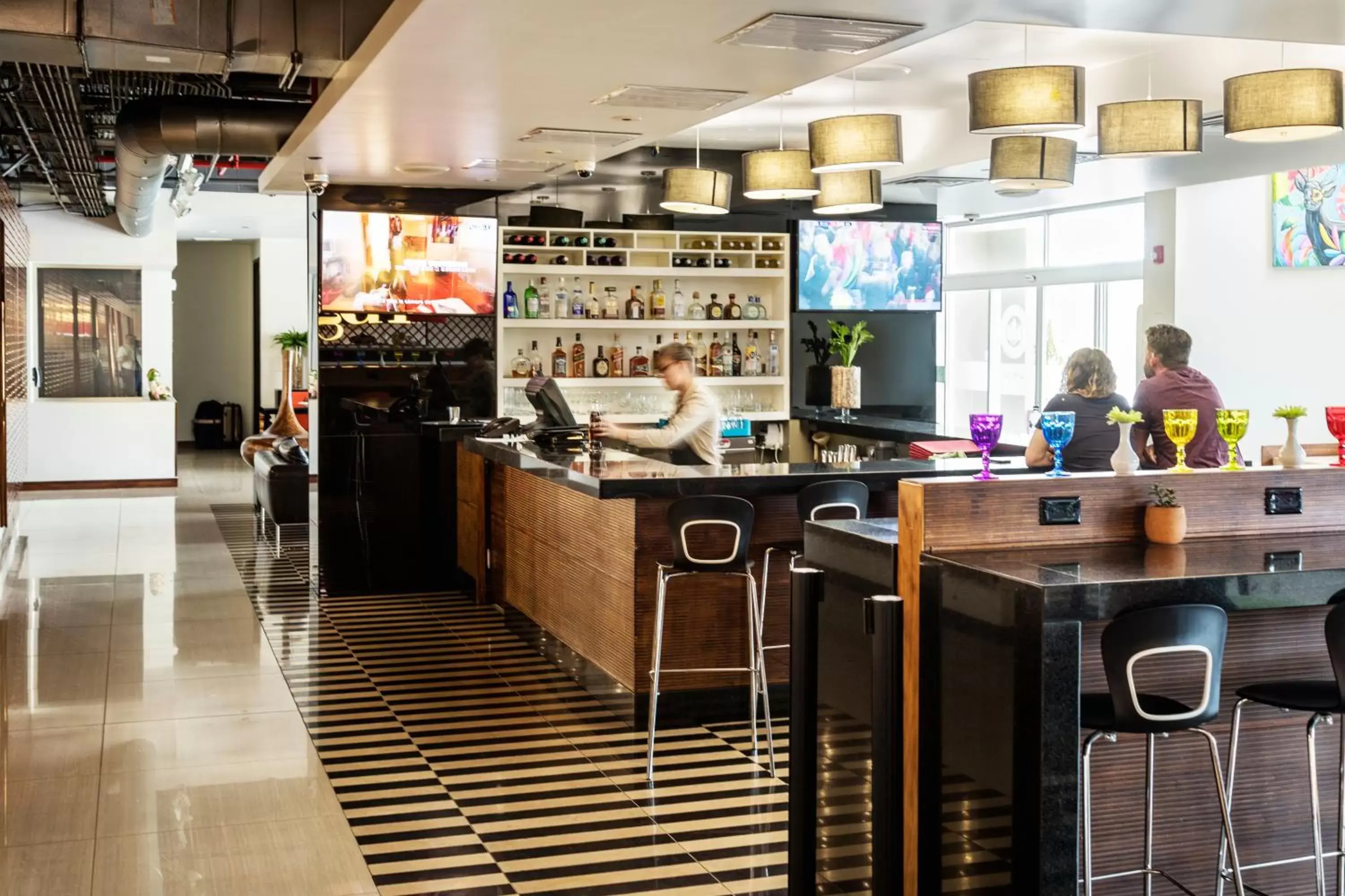 Lounge or bar in Park Inn San Jose by Radisson