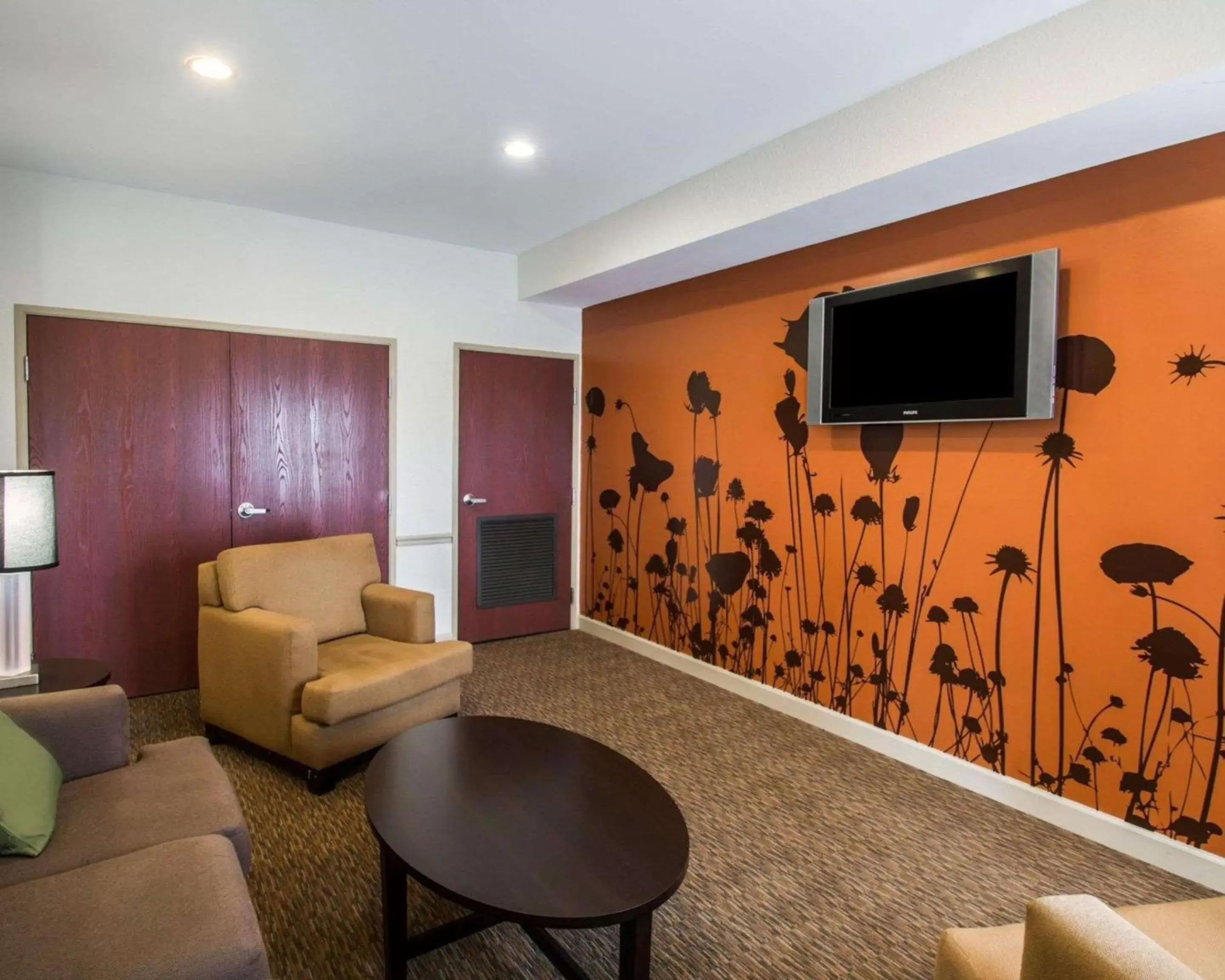 Lobby or reception, TV/Entertainment Center in Sleep Inn & Suites Palatka North