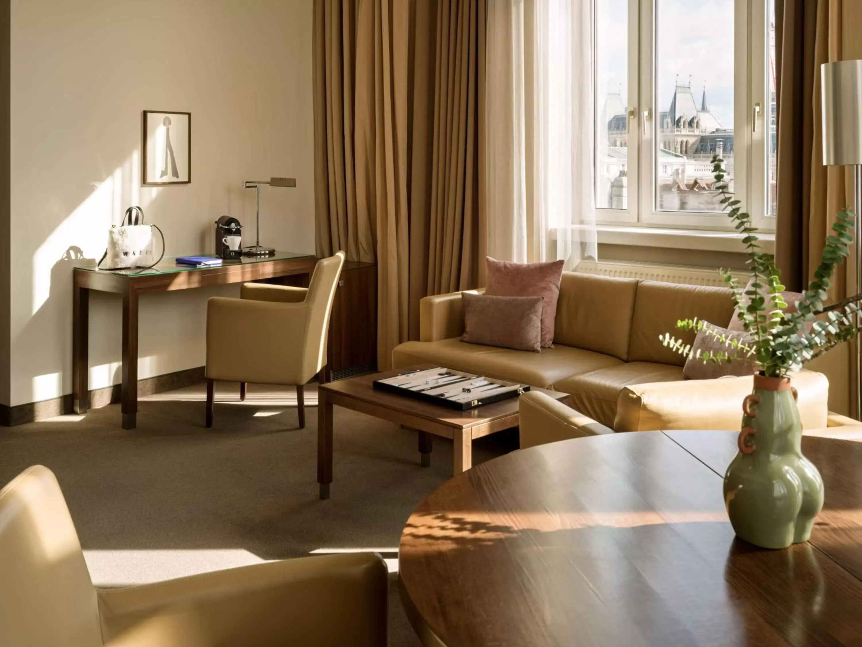 Living room, Seating Area in Flemings Selection Hotel Wien-City