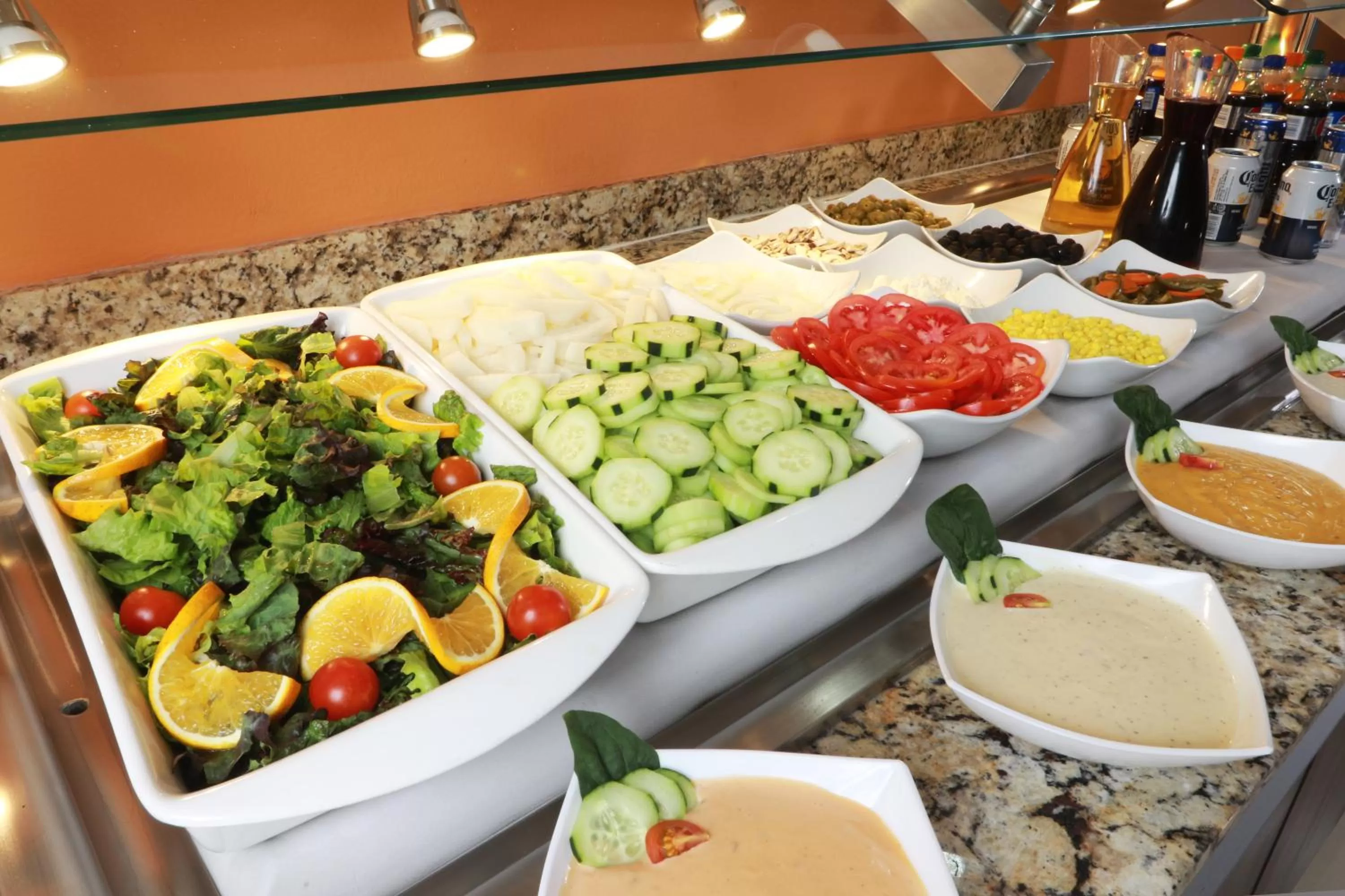 Restaurant/places to eat in Staybridge Suites Guadalajara Expo by IHG