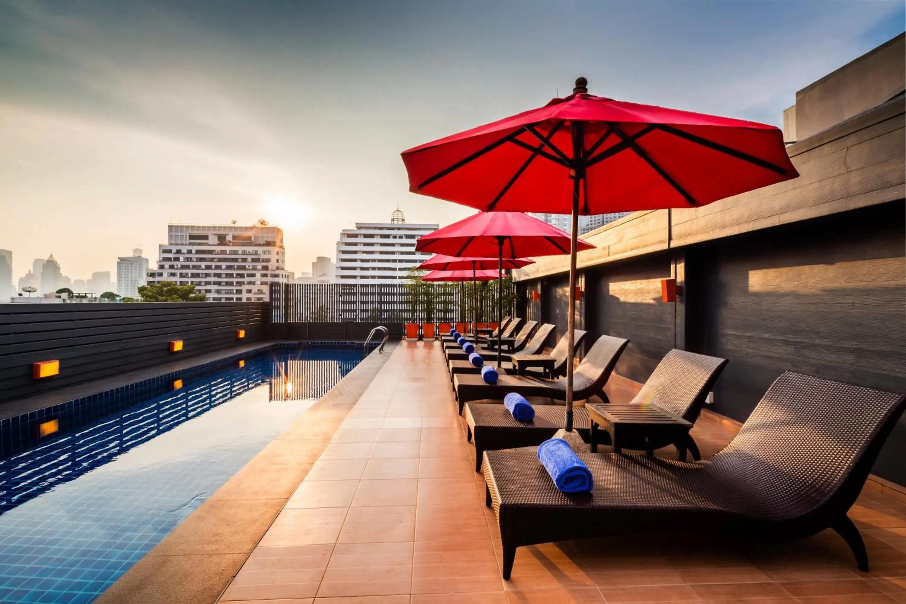 Swimming Pool in Hotel Solo, Sukhumvit 2, Bangkok - SHA Extra Plus