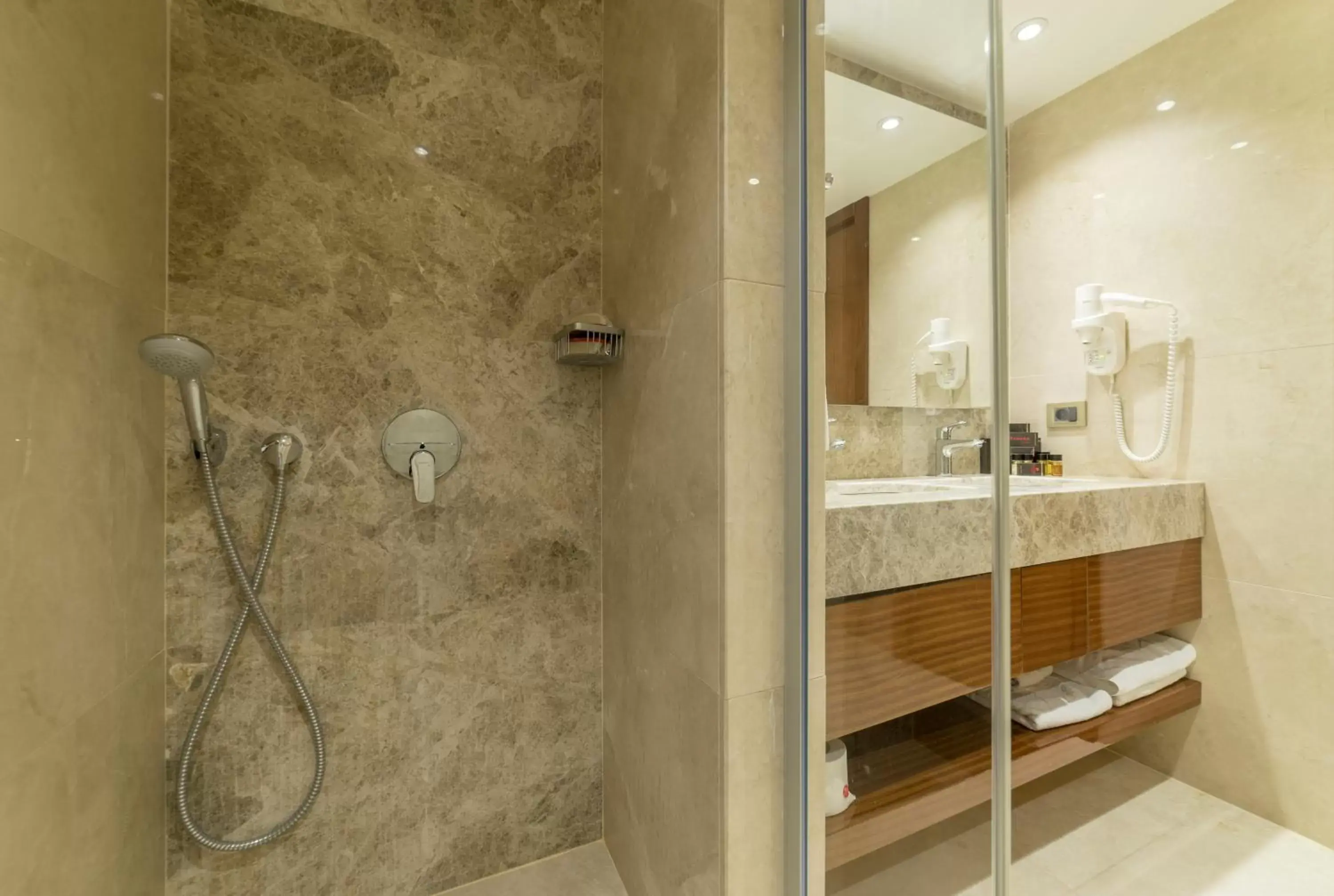 Shower, Bathroom in Ramada Resort Kusadasi & Golf