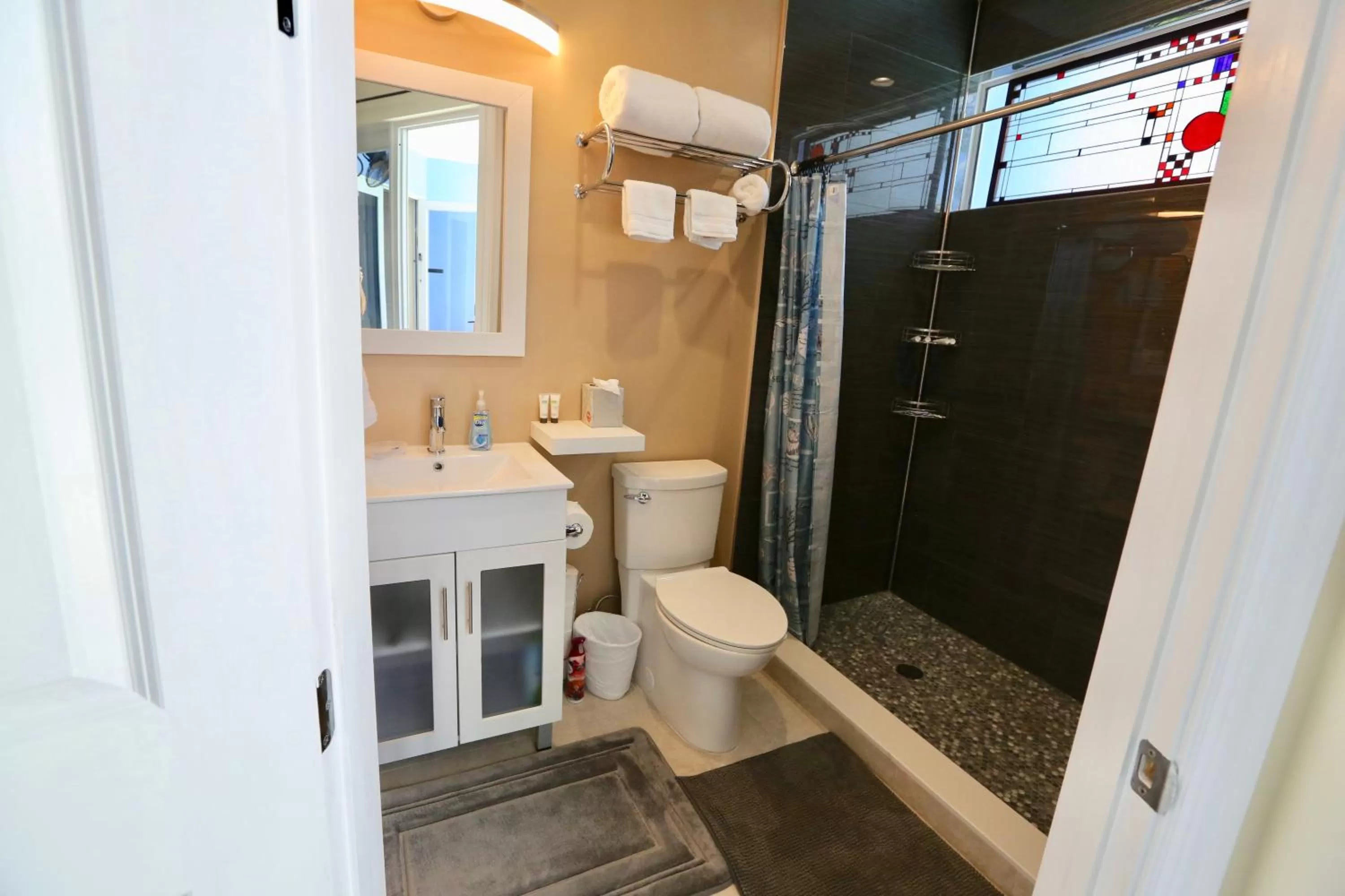 Bathroom in Fantasy Island Inn, Caters to Men