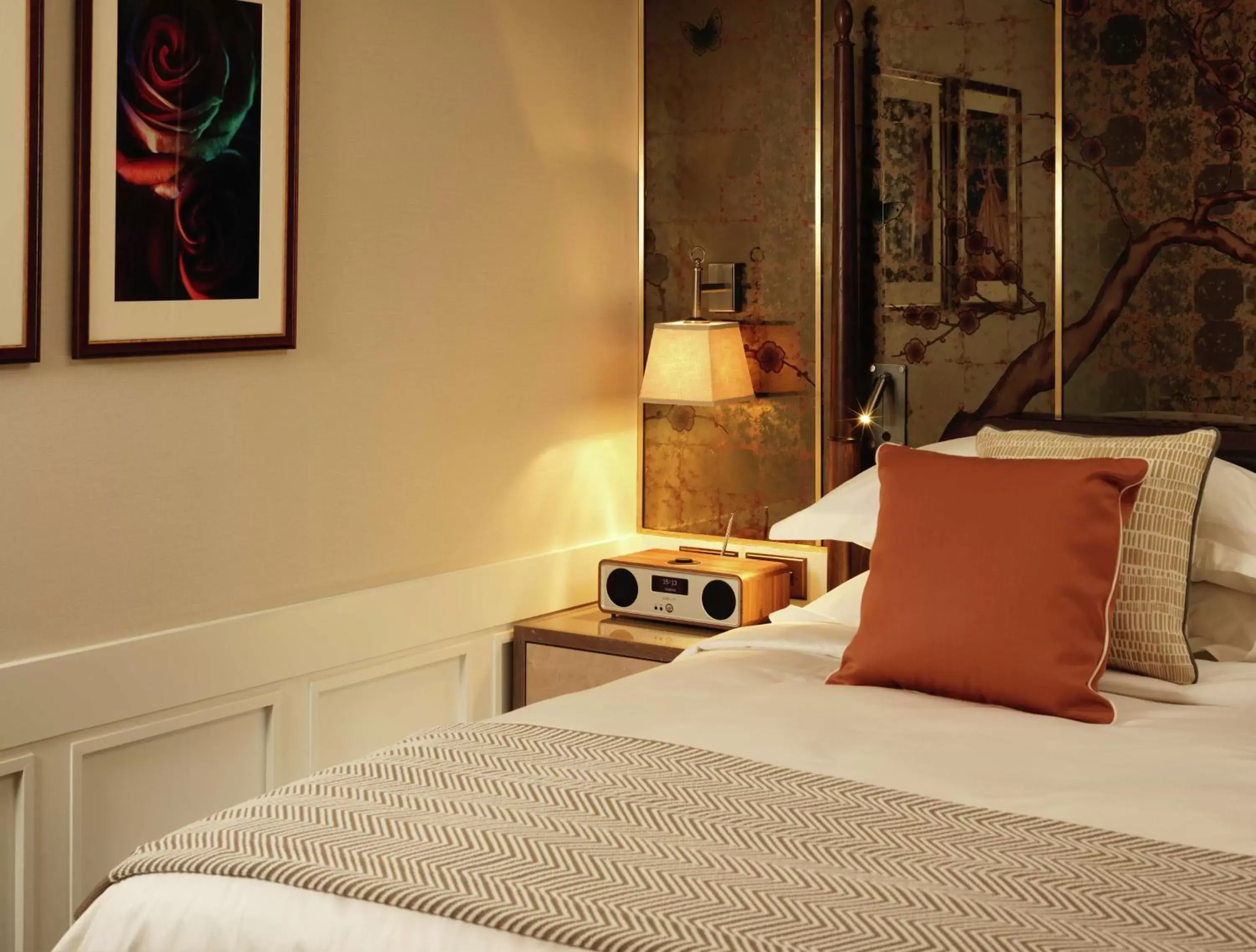Bedroom, Bed in The Biltmore Mayfair, LXR Hotels & Resorts