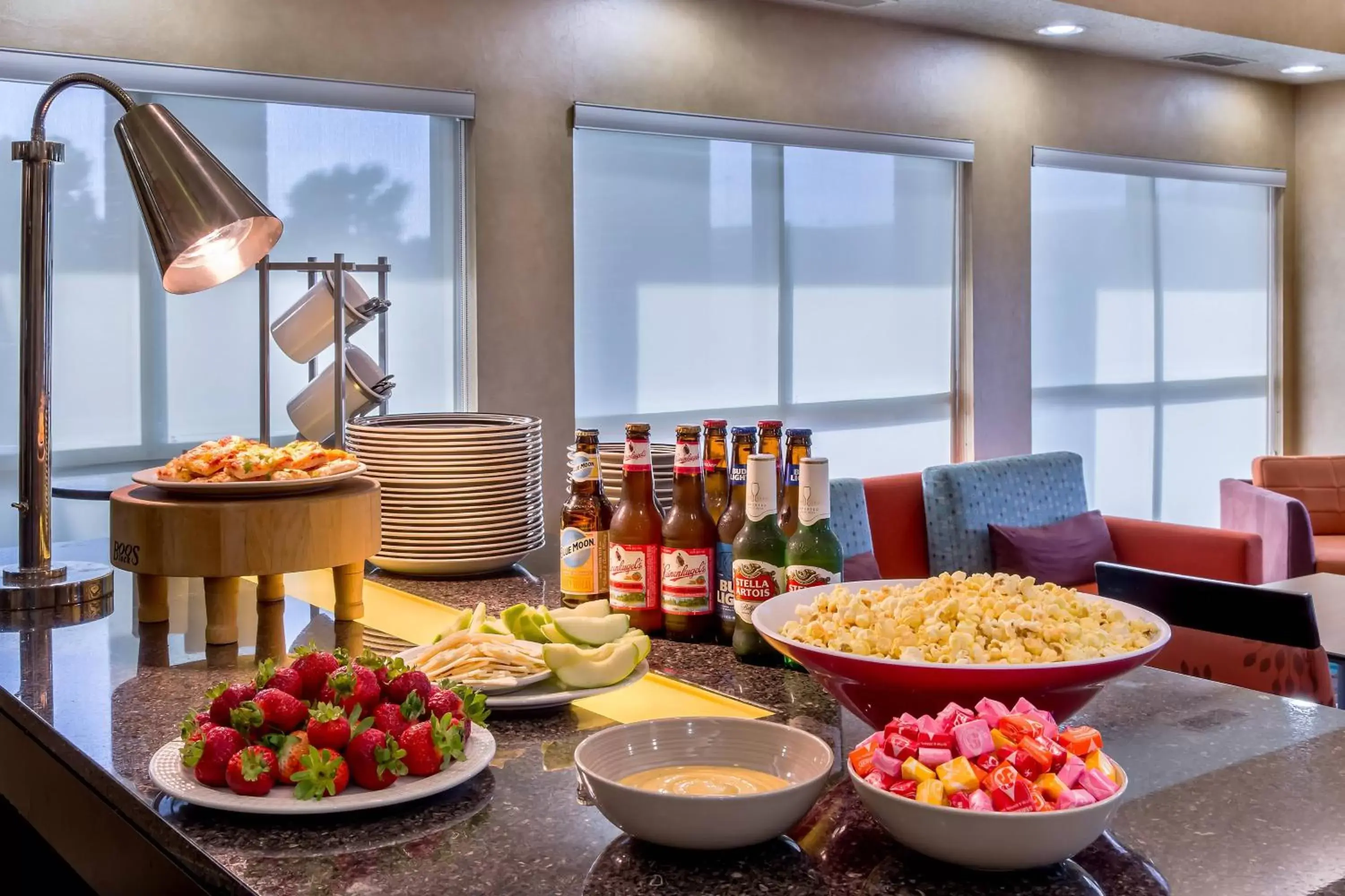 Restaurant/places to eat in Residence Inn Sioux Falls