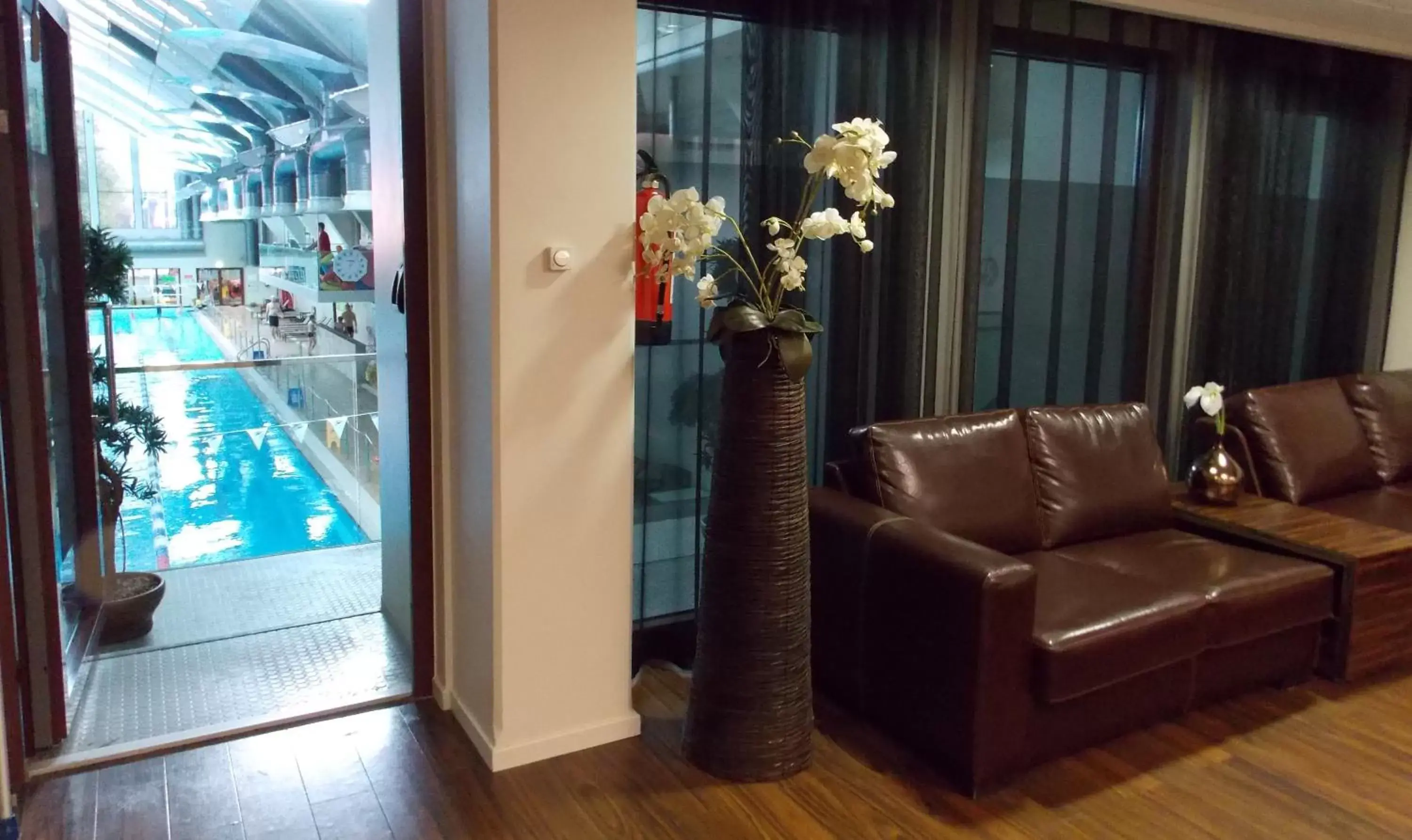 Swimming pool, Lobby/Reception in Kalev Spa Hotel & Waterpark