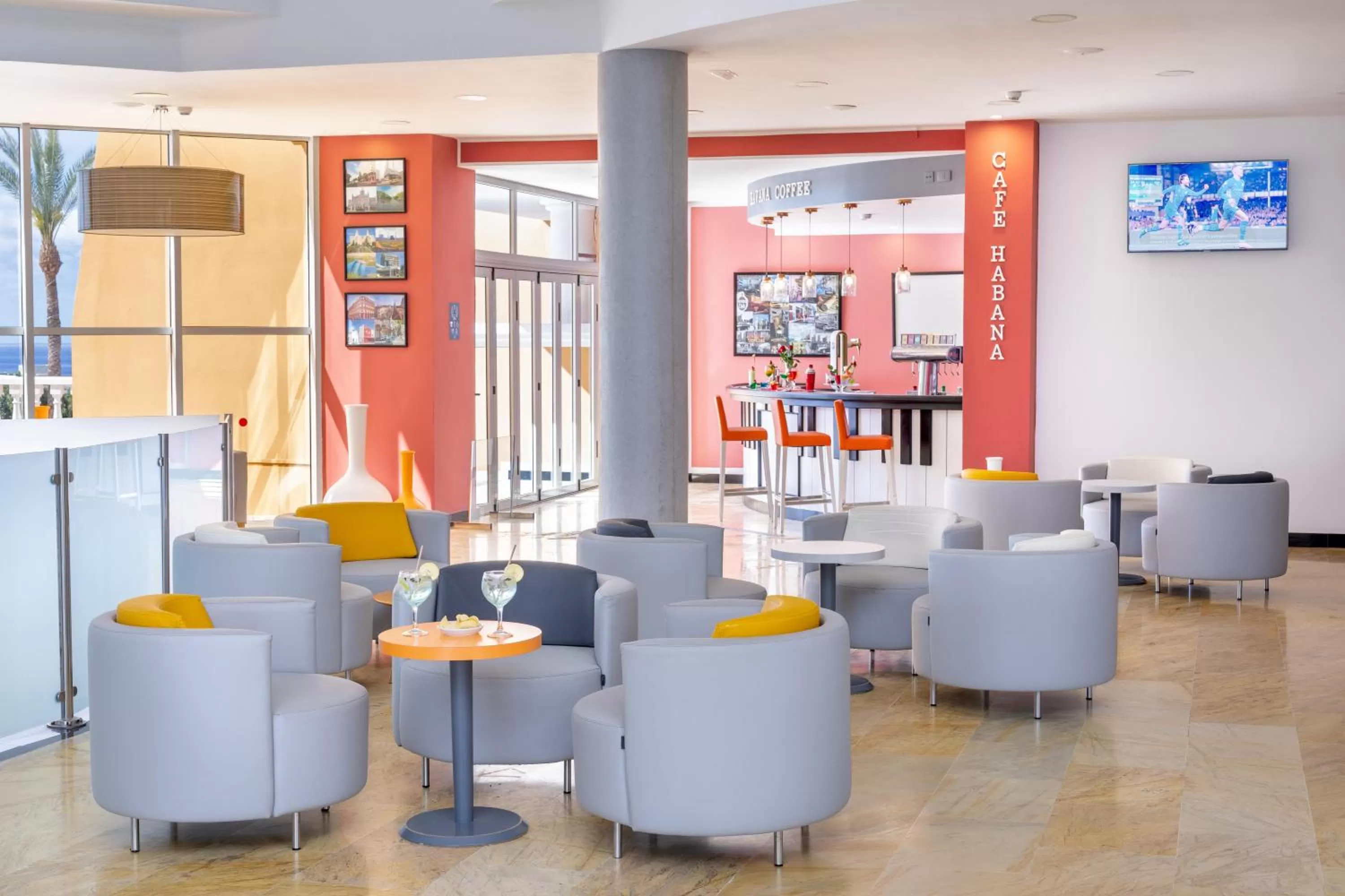 Lobby or reception in Chatur Playa Real Resort