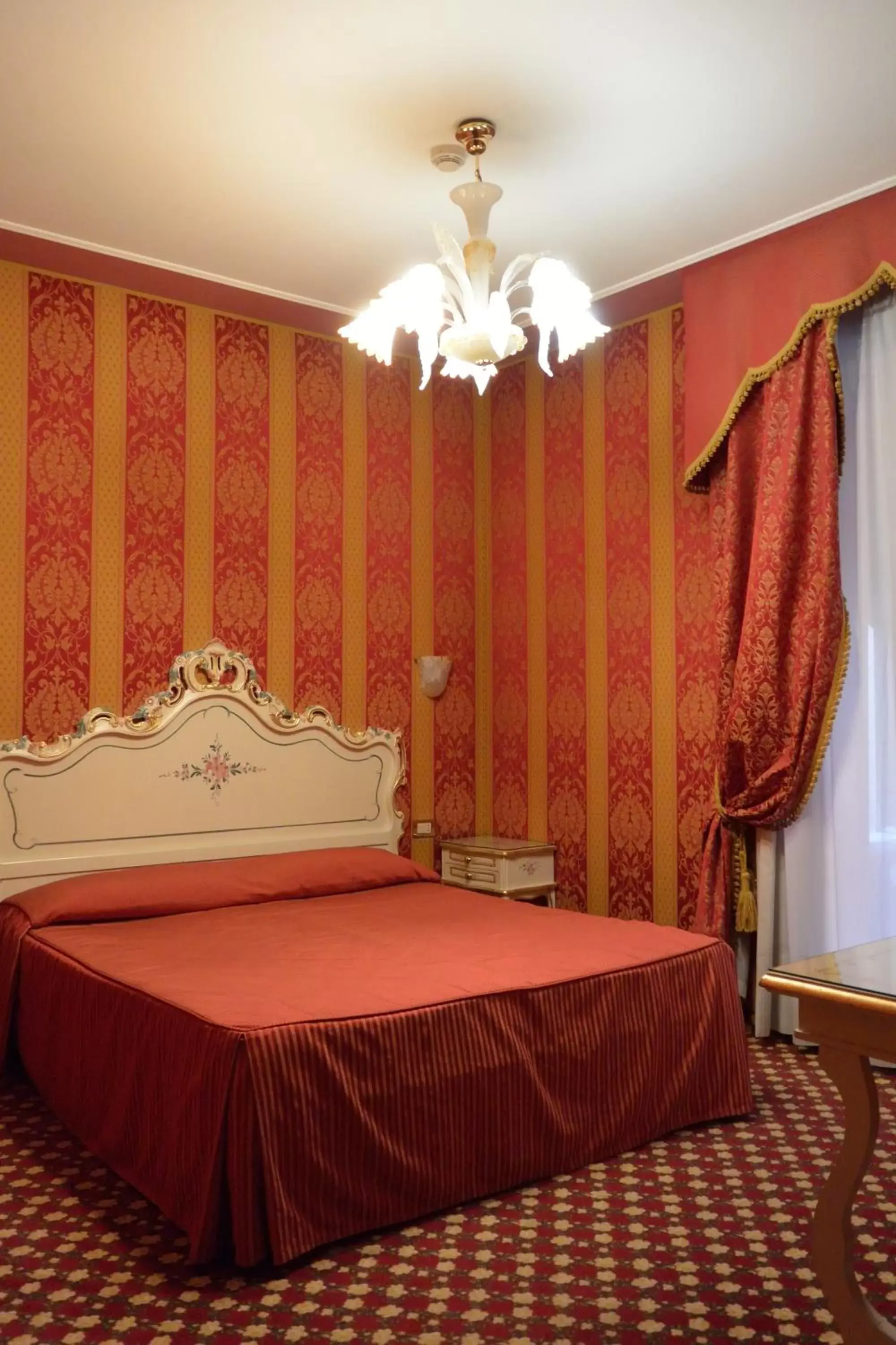 Bedroom, Bed in Hotel Belle Arti