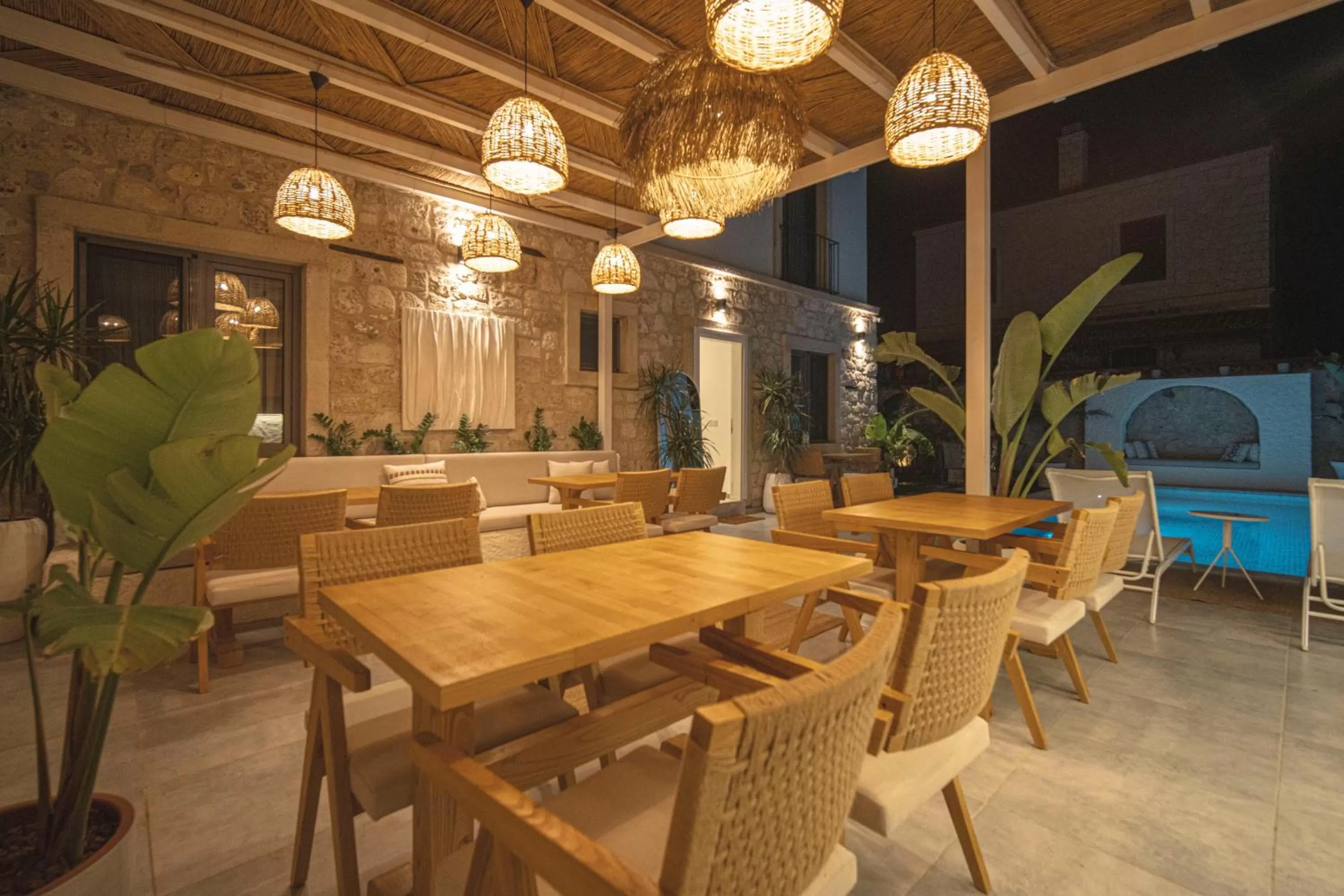 Seating area in Voger Alaçatı Köyiçi