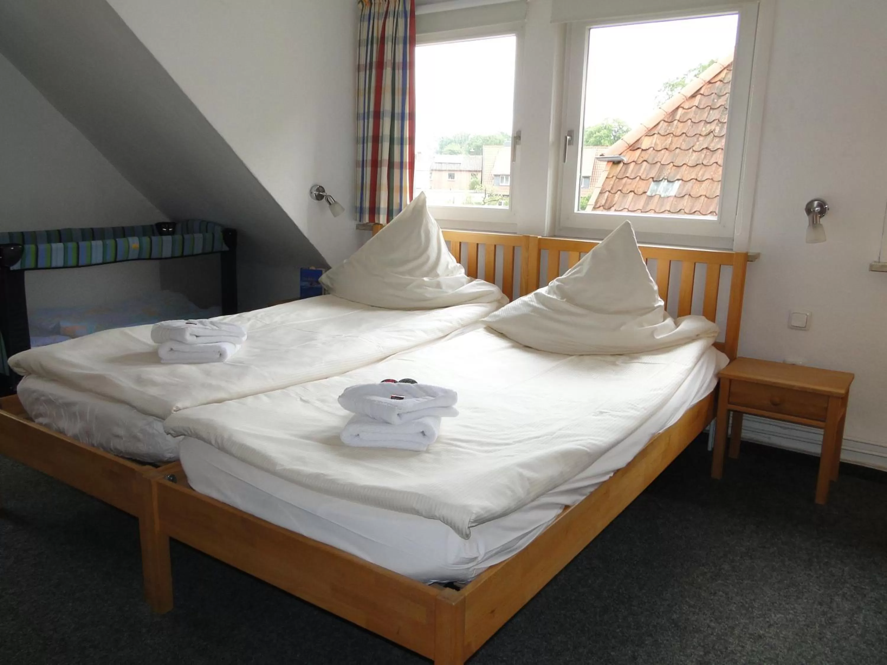 Photo of the whole room, Bed in Ludwig-Harms-Haus Hermannsburg