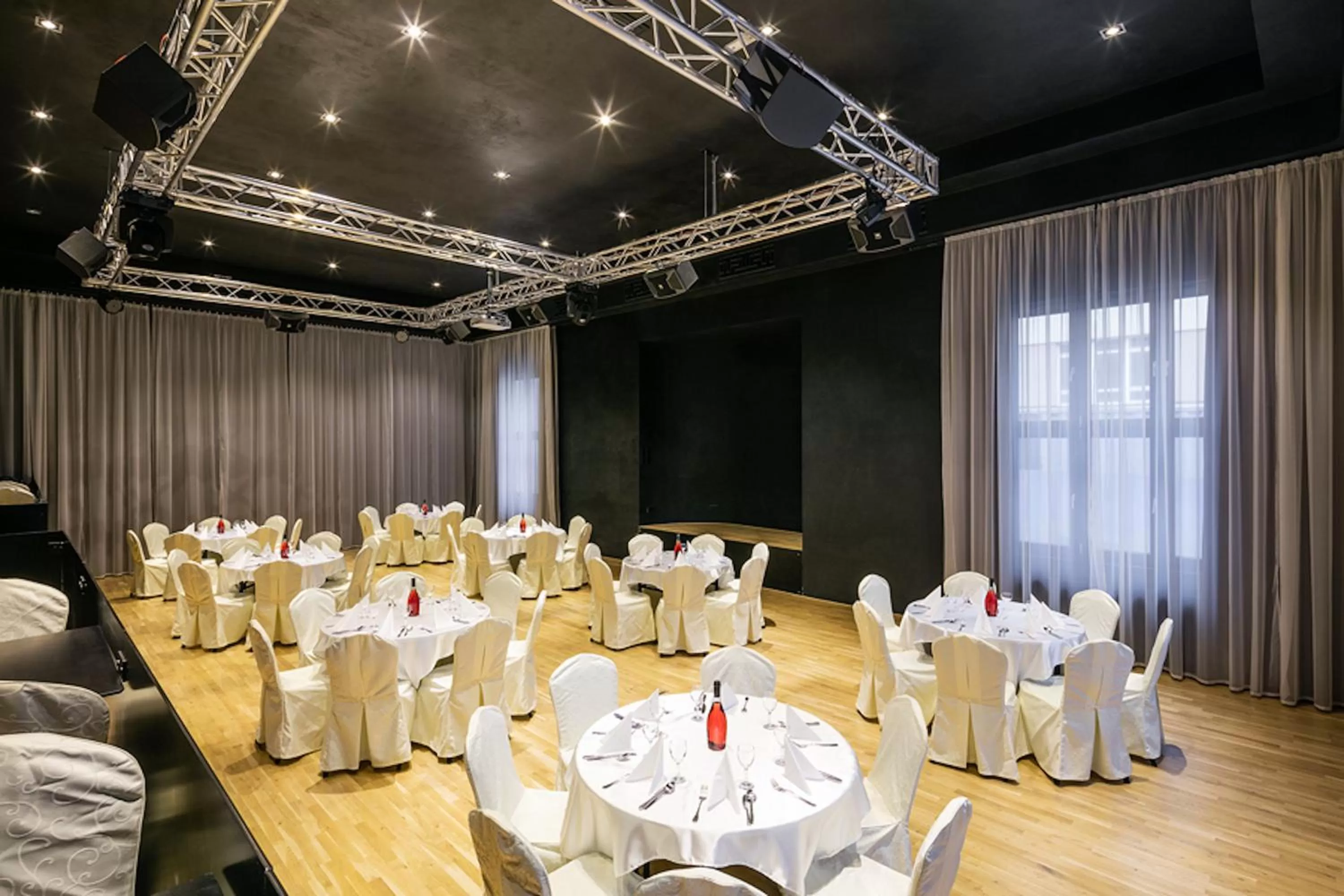 Banquet/Function facilities in Pytloun Grand Hotel Imperial