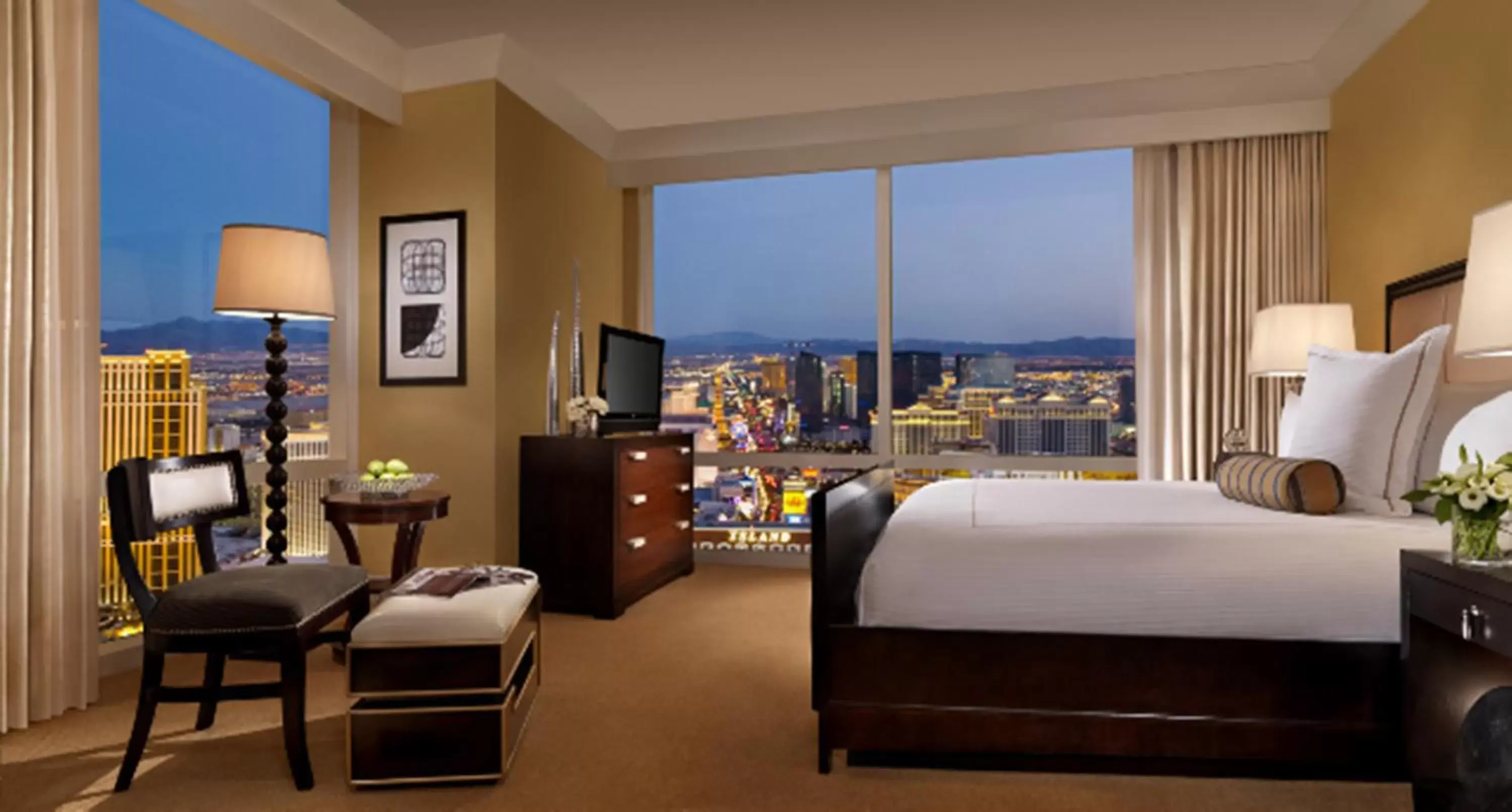 Bed in Trump International Hotel Las Vegas