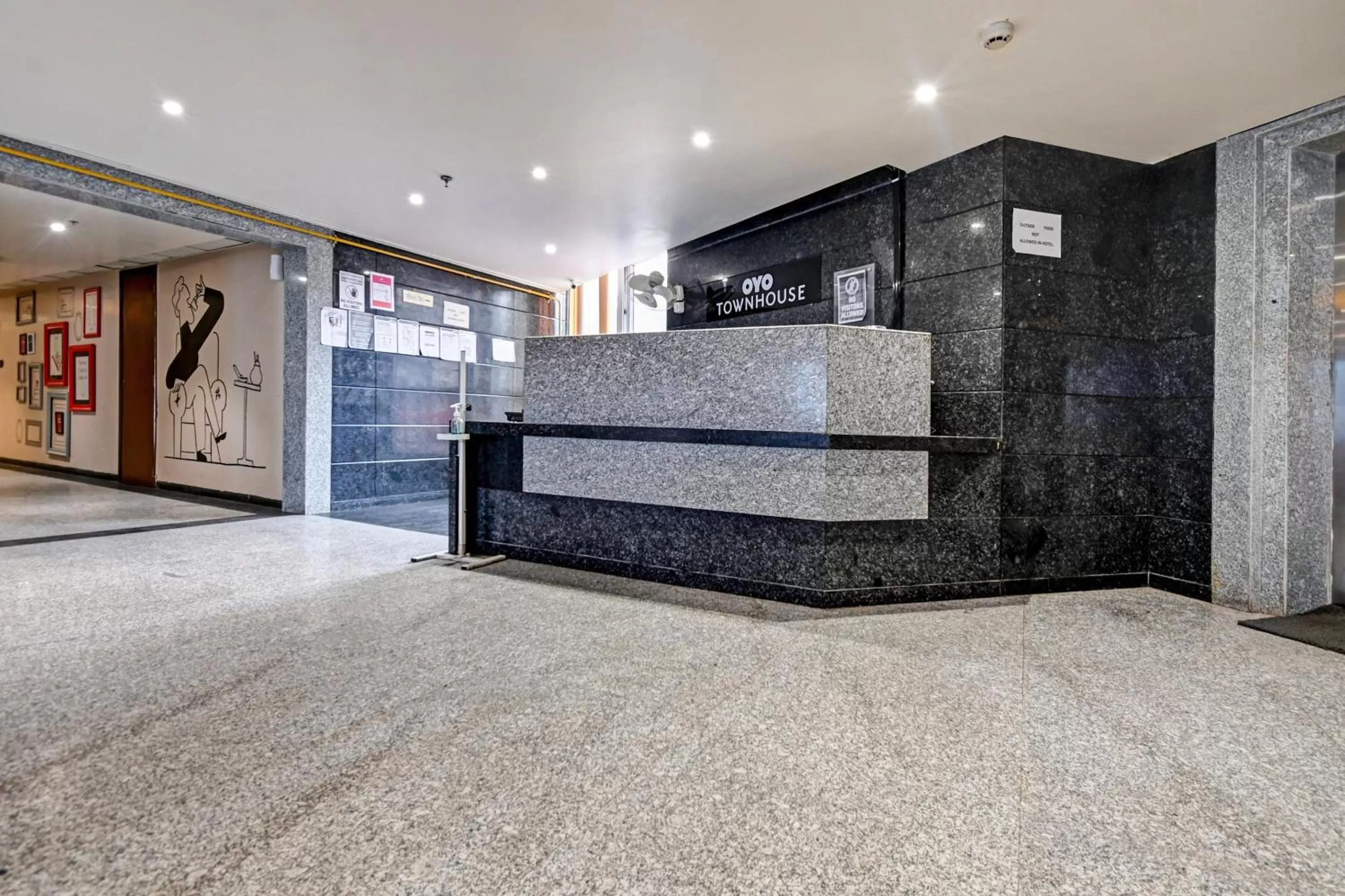 Lobby or reception, Lobby/Reception in Super OYO Townhouse 132 Hotel The Grand