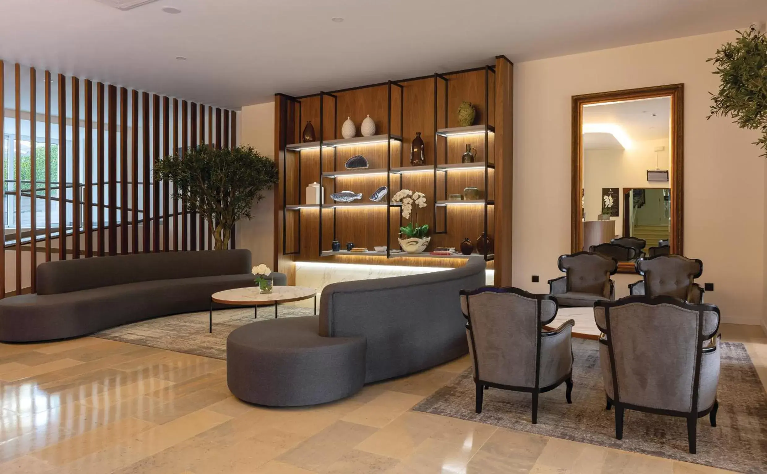 Lobby or reception, Lounge/Bar in Hotel Afonso V