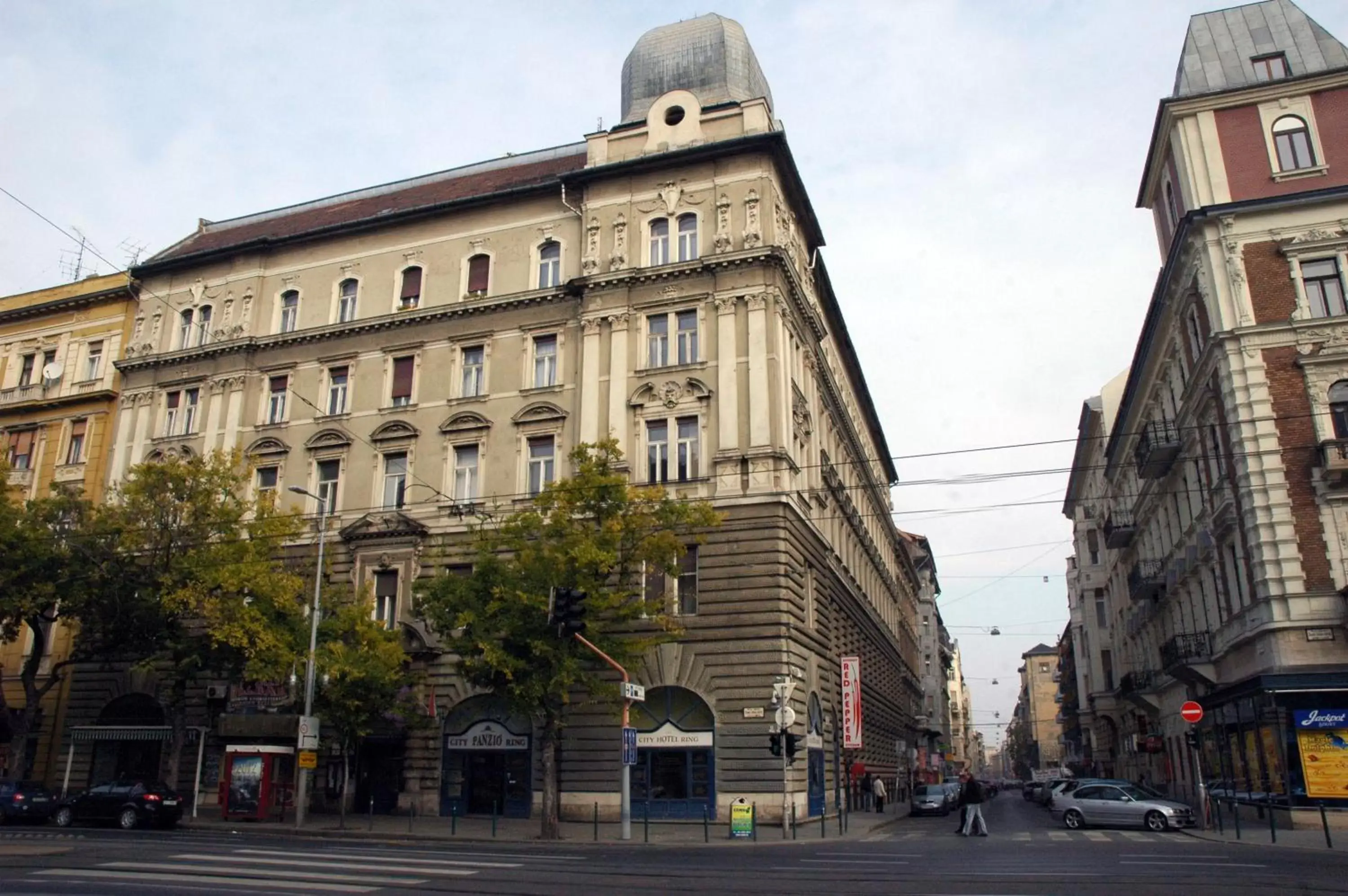 Facade/entrance, Neighborhood in City Hotel Ring