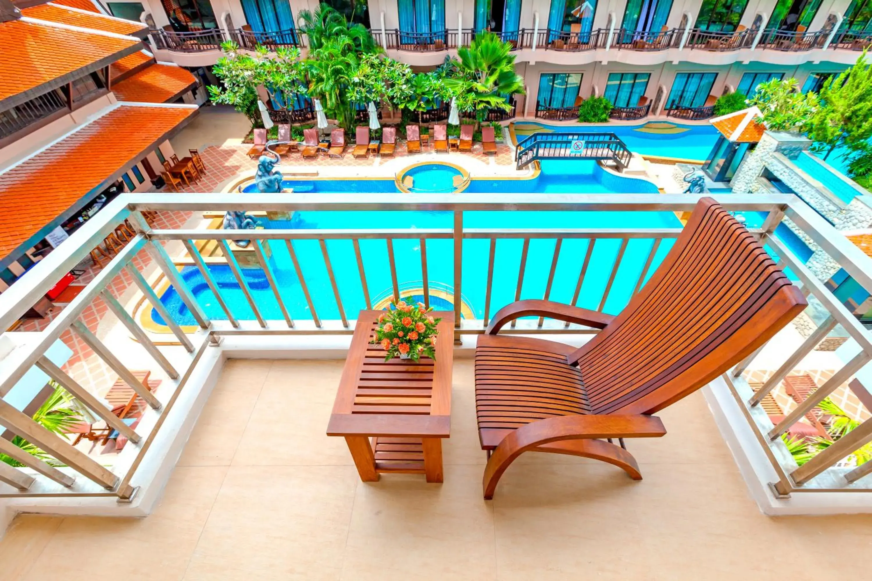 Pool view in Nipa Resort, Patong Beach Pool view in Nipa Resort, Patong Beach