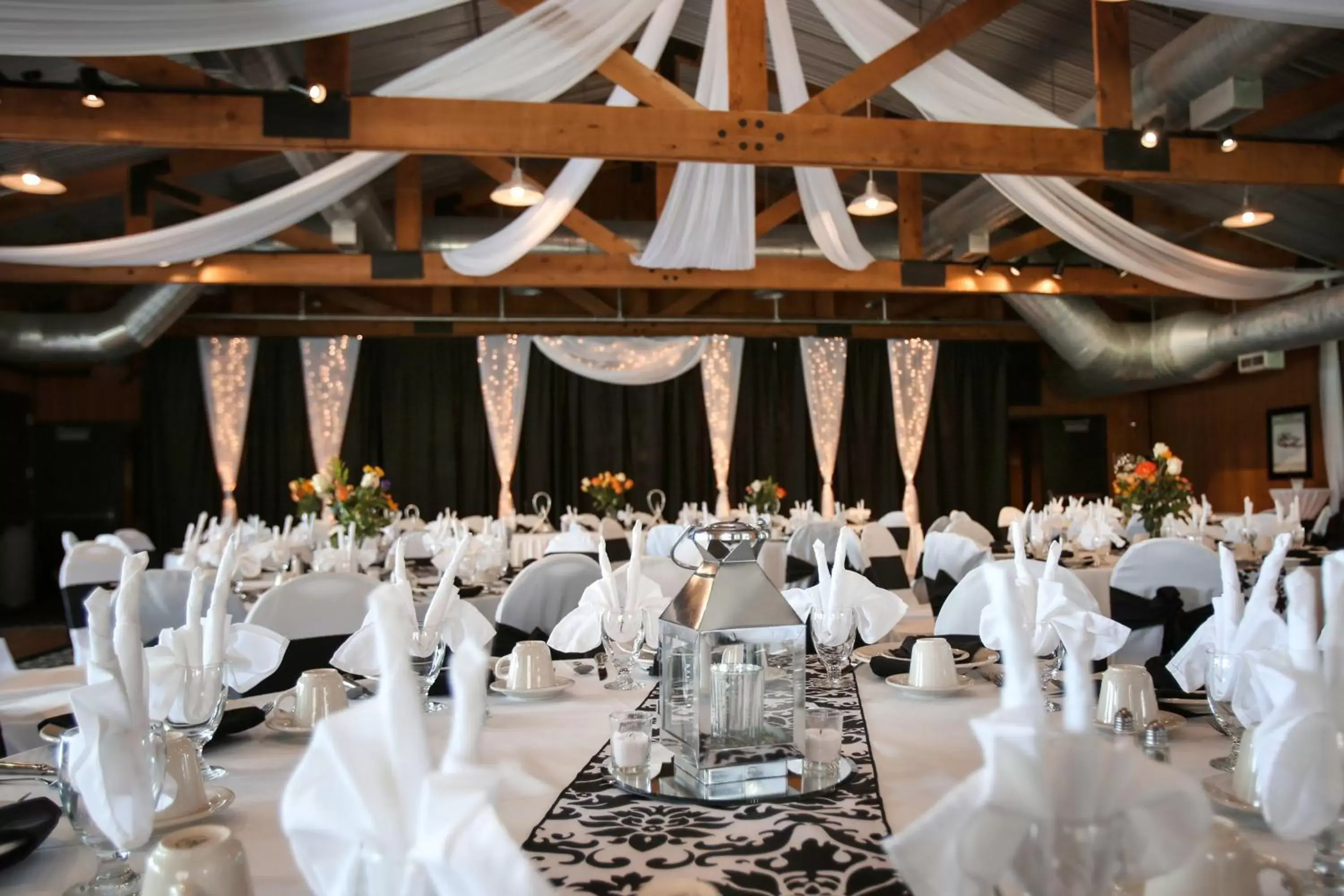 Banquet/Function facilities, Banquet Facilities in Holiday Inn St. Paul Northeast - Lake Elmo, an IHG Hotel