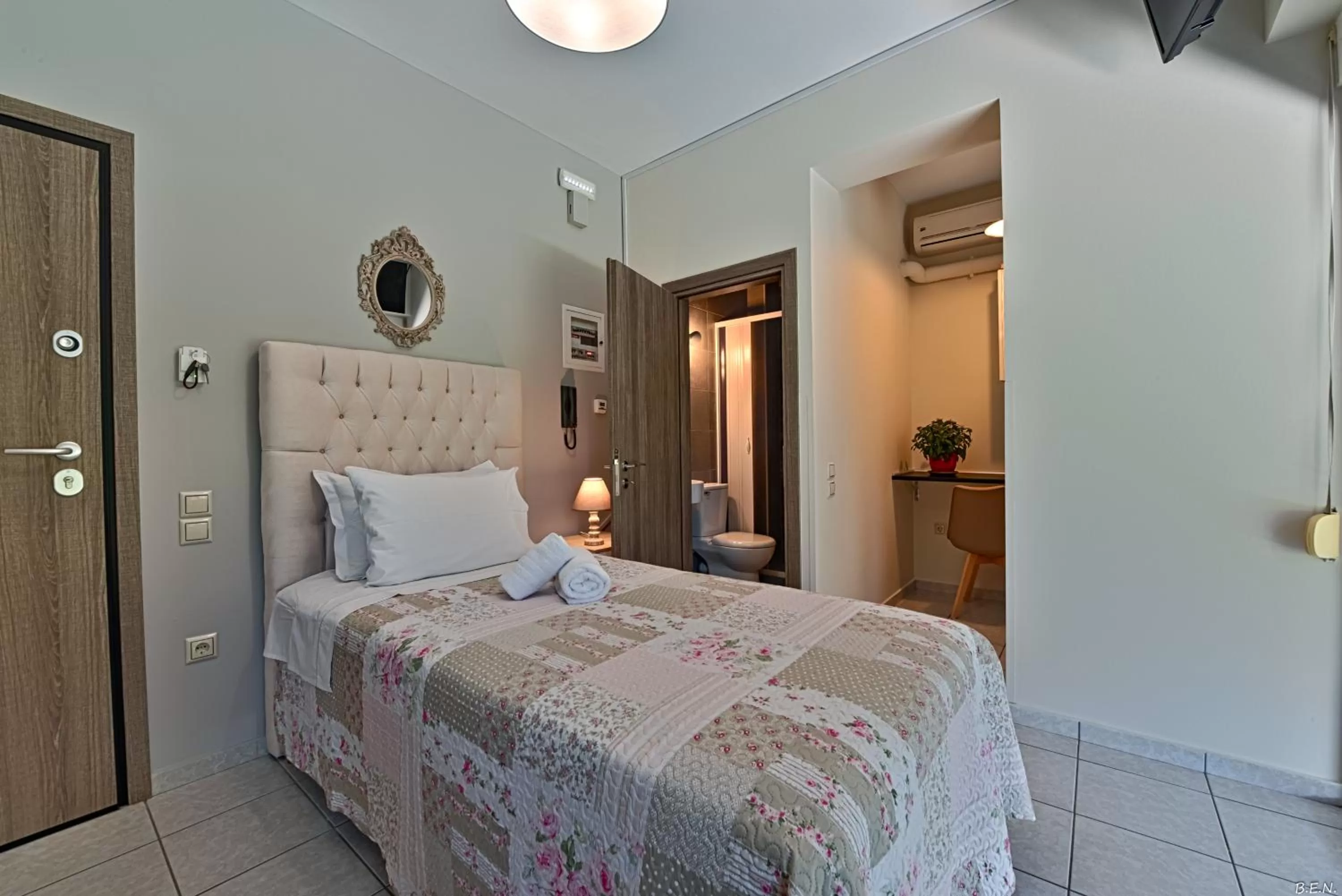 Bed in Alexia's Apartments