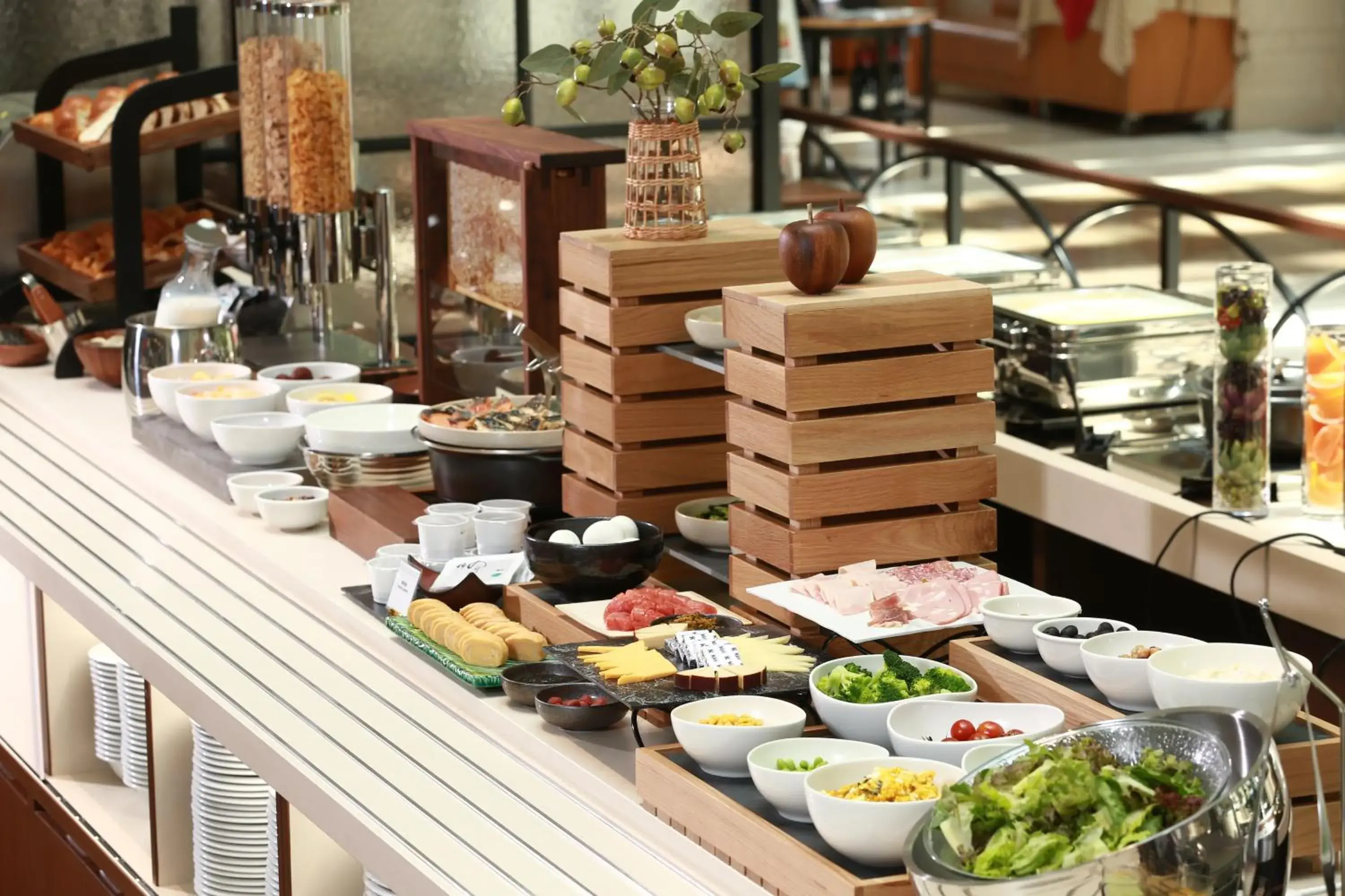 Buffet breakfast, Restaurant/Places to Eat in Hotel Associa Shin-Yokohama