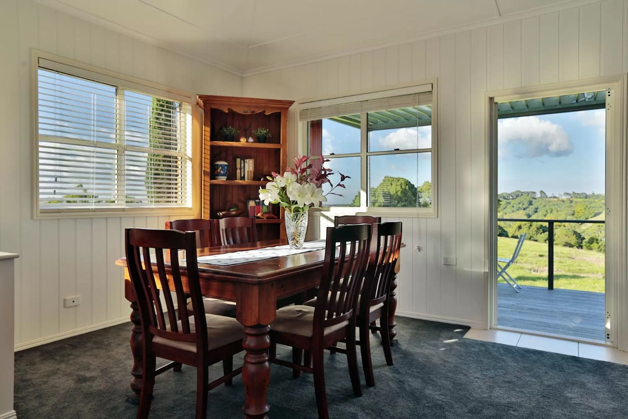 Dining area in "Seasons of Maleny B&B"