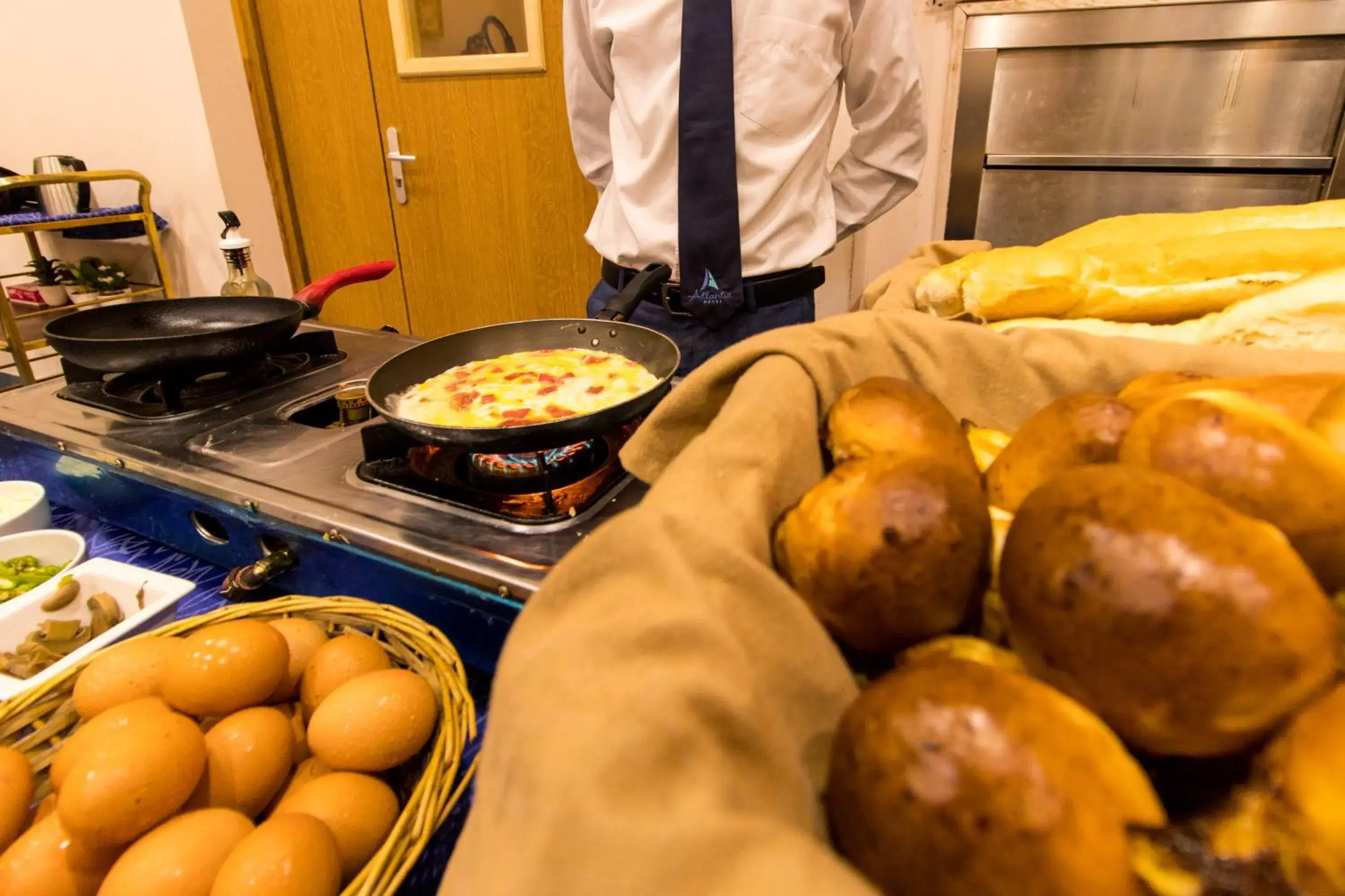 Staff, Food in Atlantic Hotel