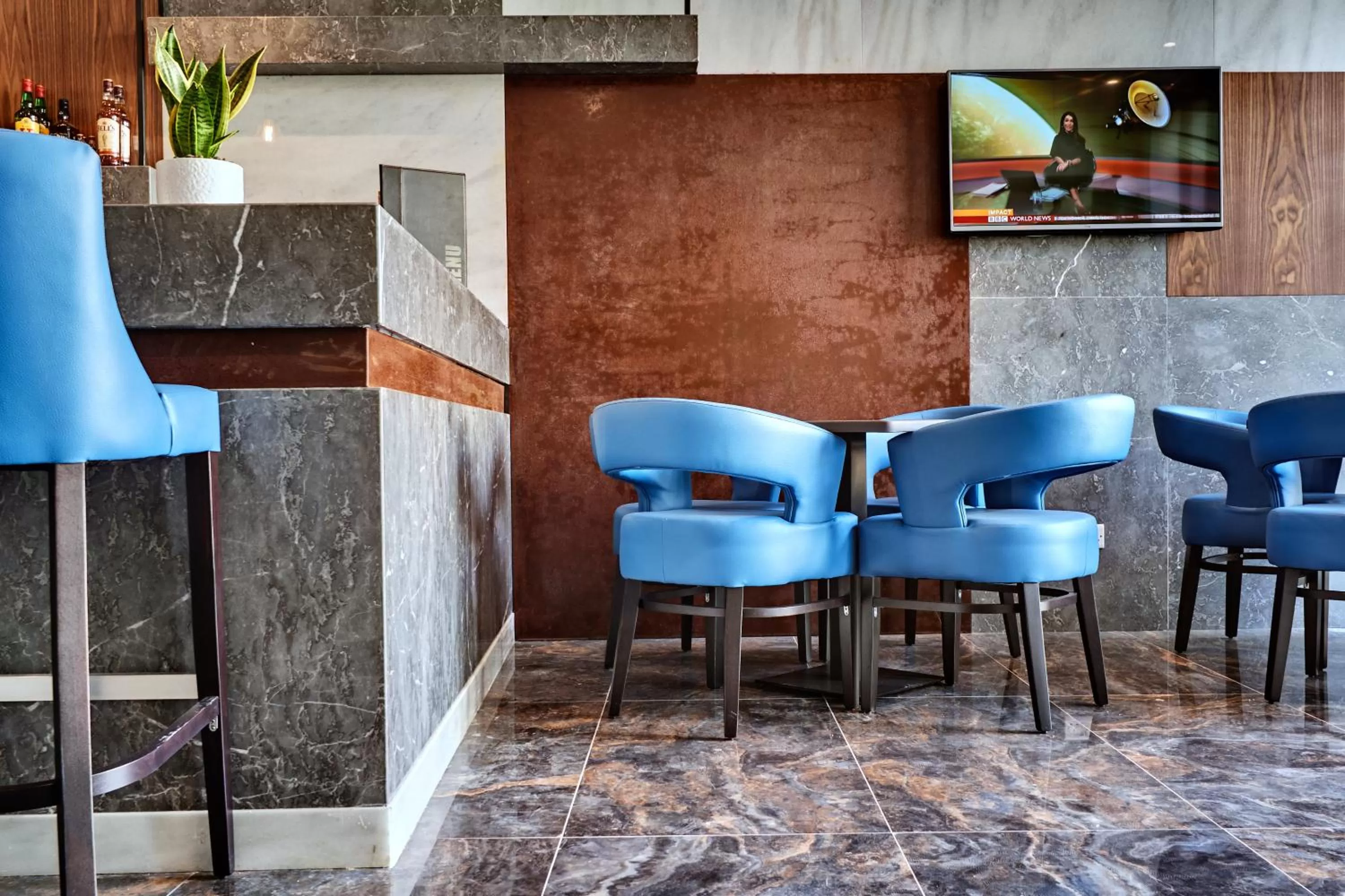 Lounge or bar in The District Hotel