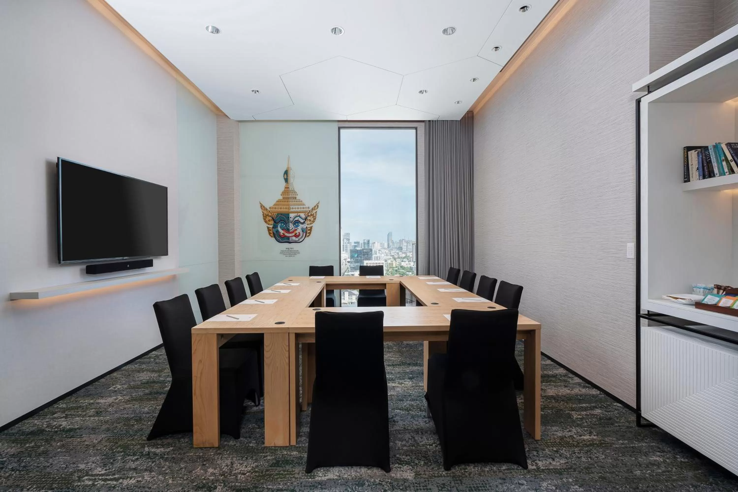 Seating area in INNSiDE by Meliá Bangkok Sukhumvit