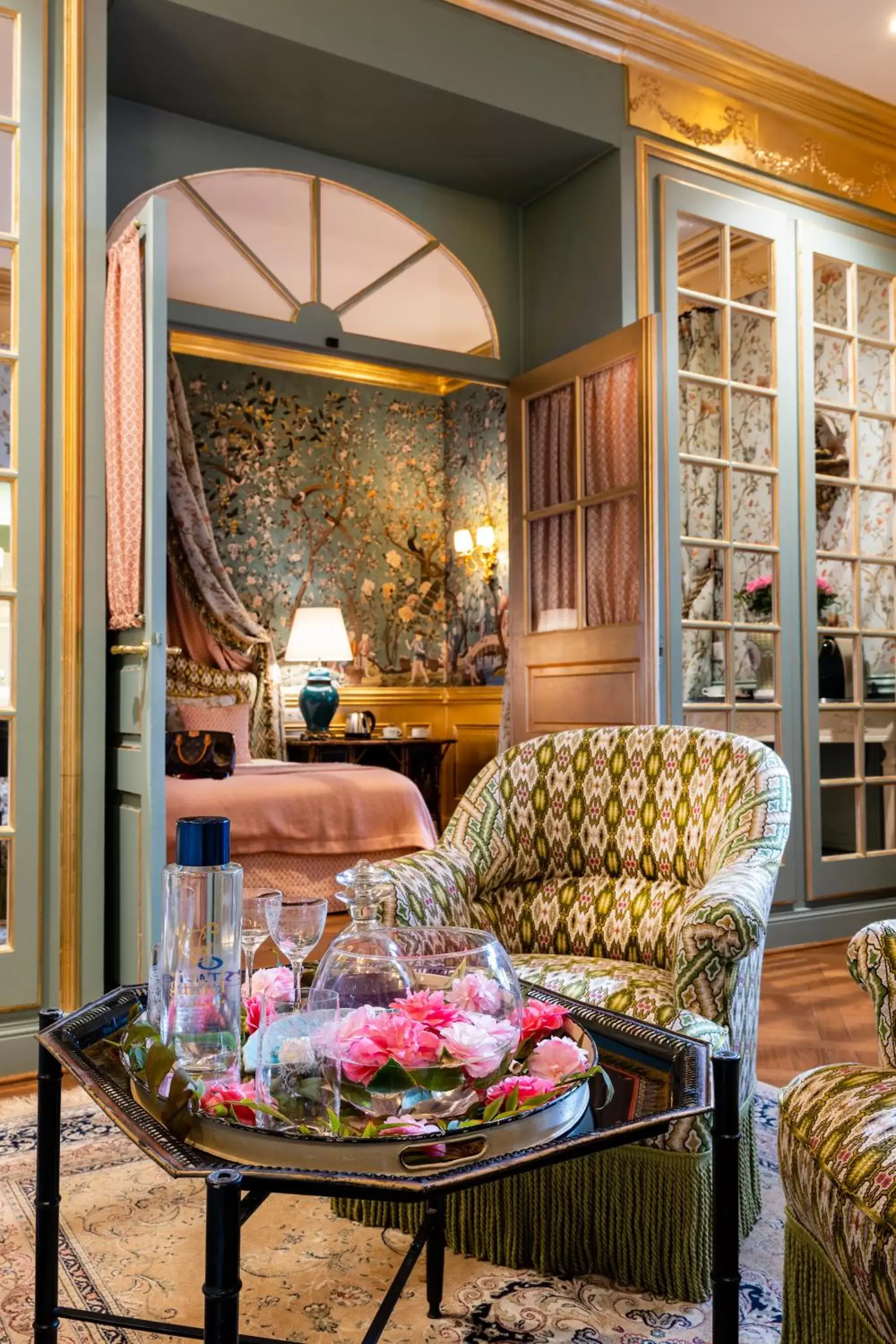 Suite with Terrace with Free Spa Access in Villa Gallici Hôtel & Spa Suite with Terrace with Free Spa Access in Villa Gallici Hôtel & Spa