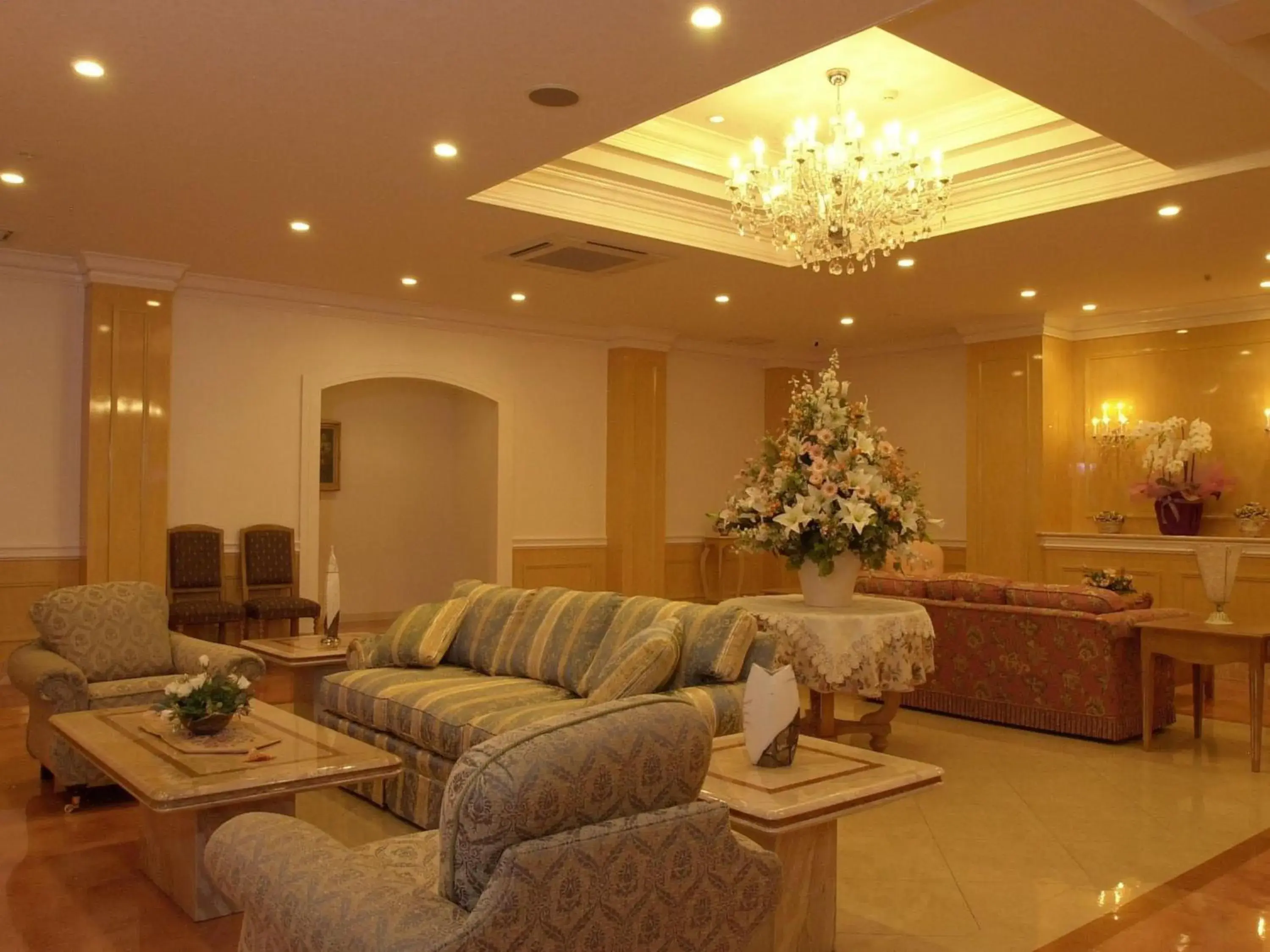 Lobby or reception in Hotel Fine Garden Matsuyama - Free Parking
