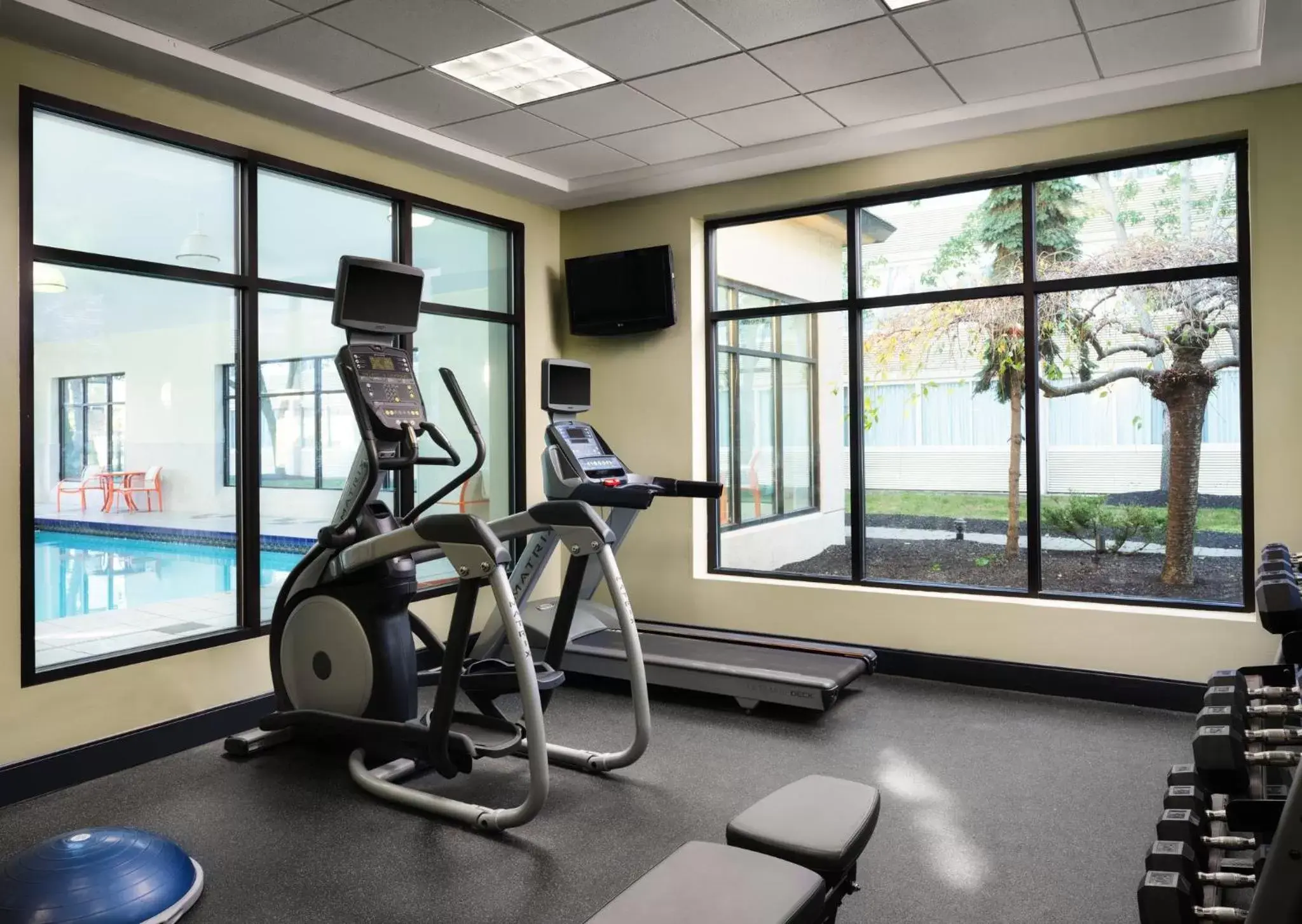 Fitness centre/facilities, Fitness Center/Facilities in Holiday Inn & Suites Boston Peabody, an IHG Hotel