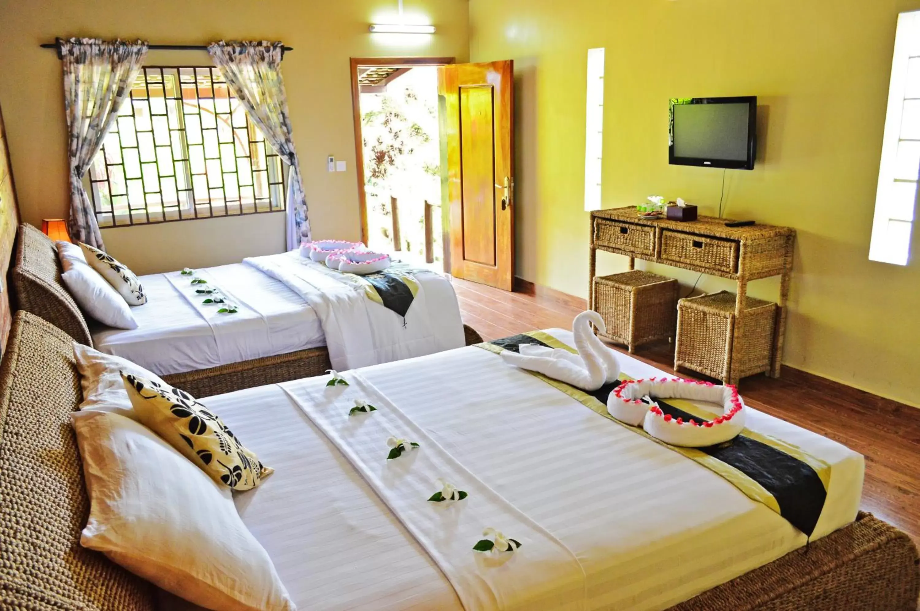 Bedroom, Bed in Atmaland Resort