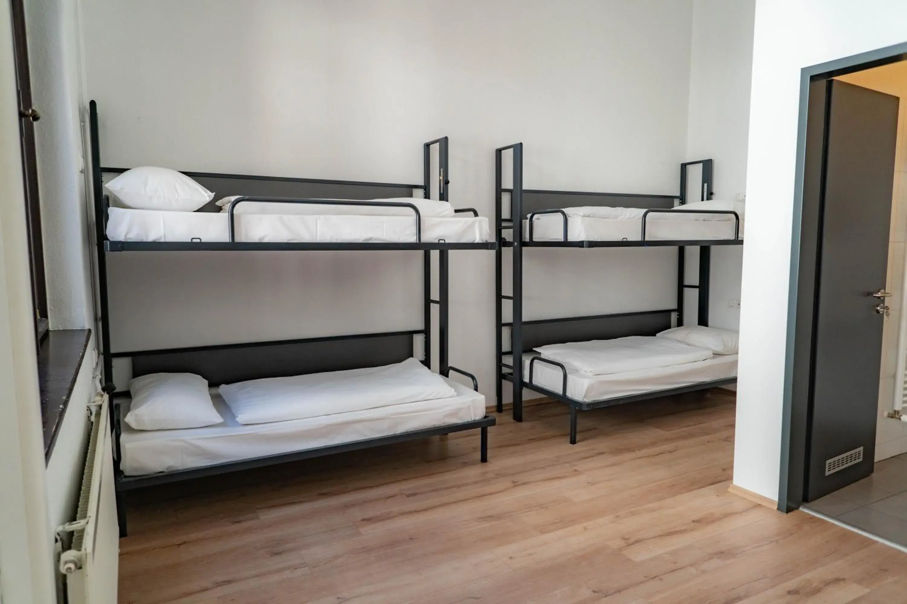 Bed, Bunk Bed in Equity Point Budapest