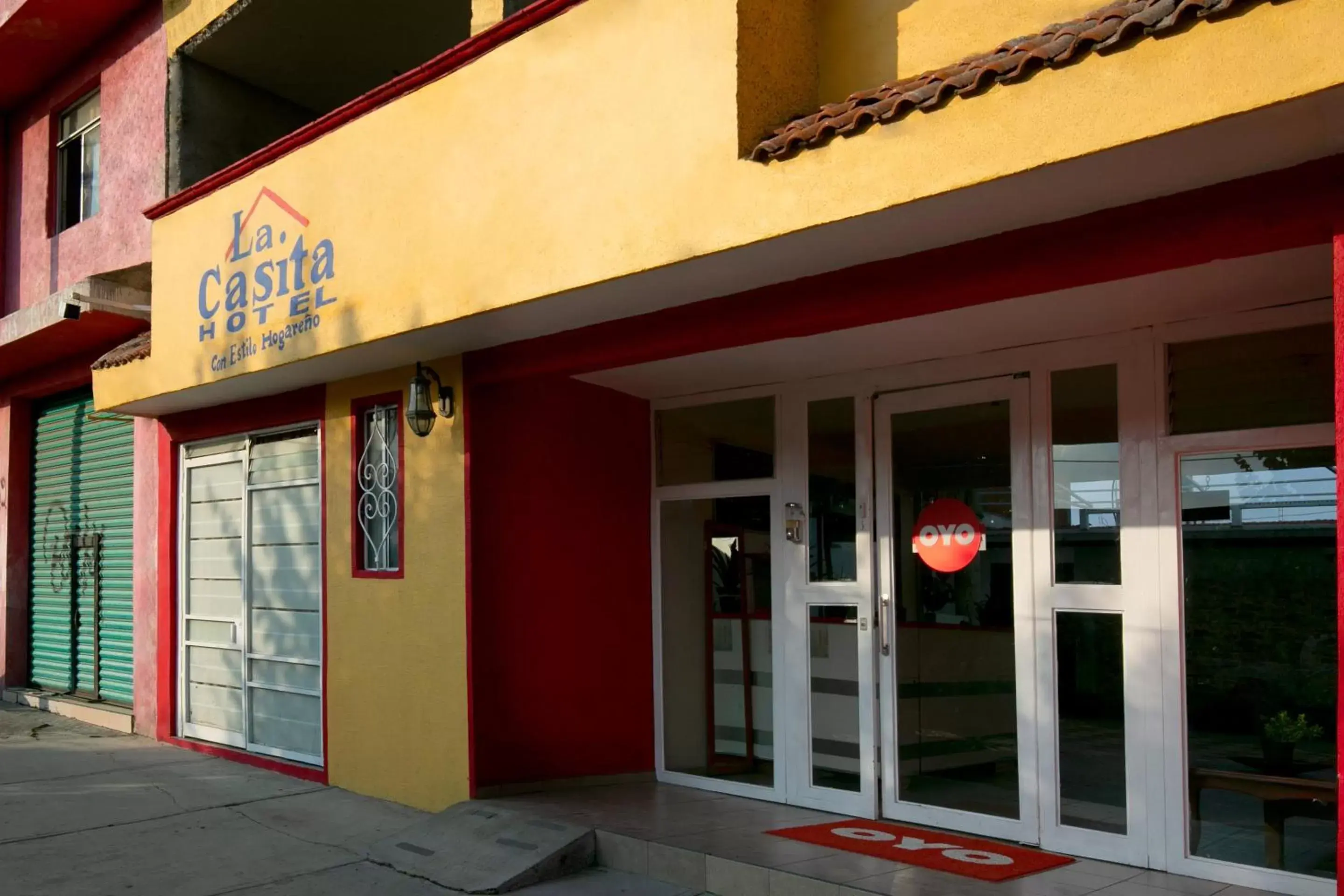 Facade/entrance in OYO La Casita