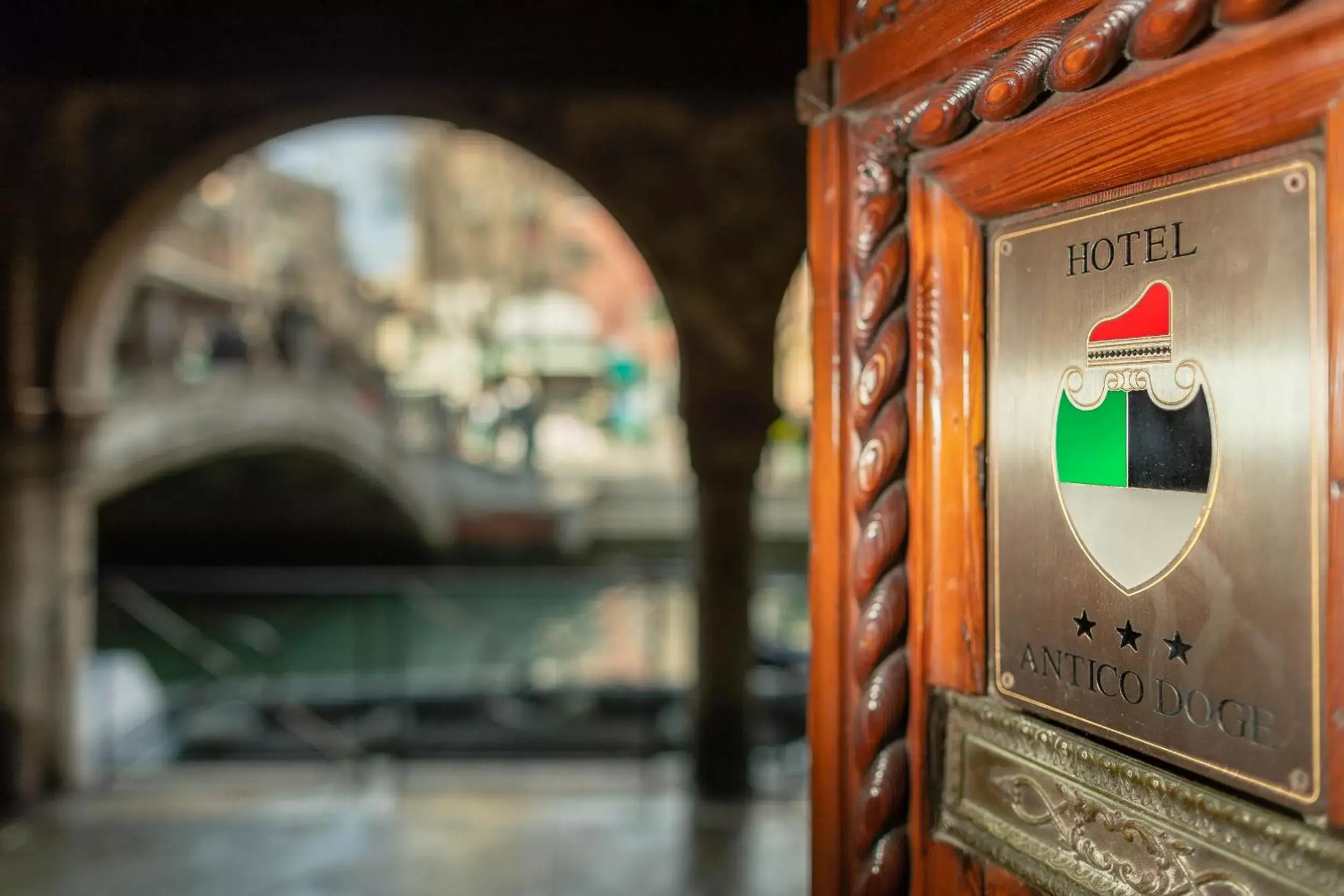 Facade/entrance in Hotel Antico Doge - a Member of Elizabeth Hotel Group