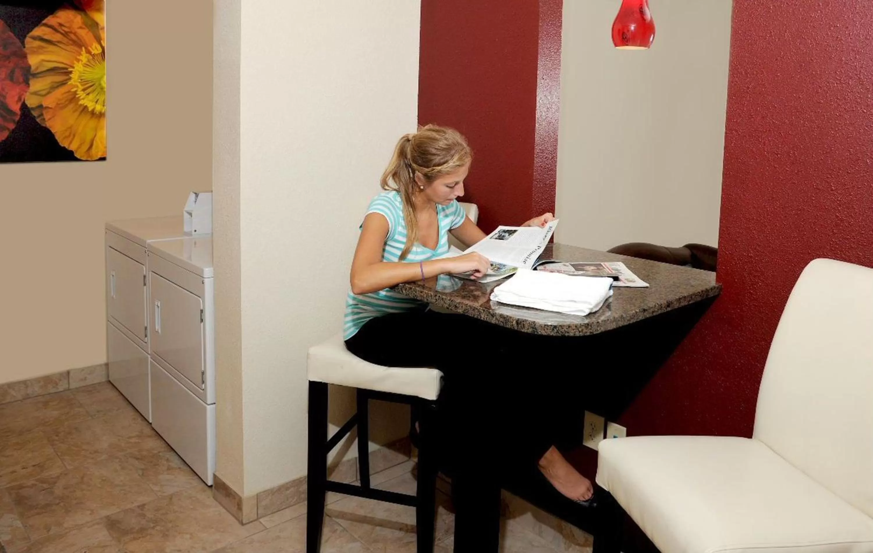 Other in Holiday Inn and Suites Charleston West by IHG