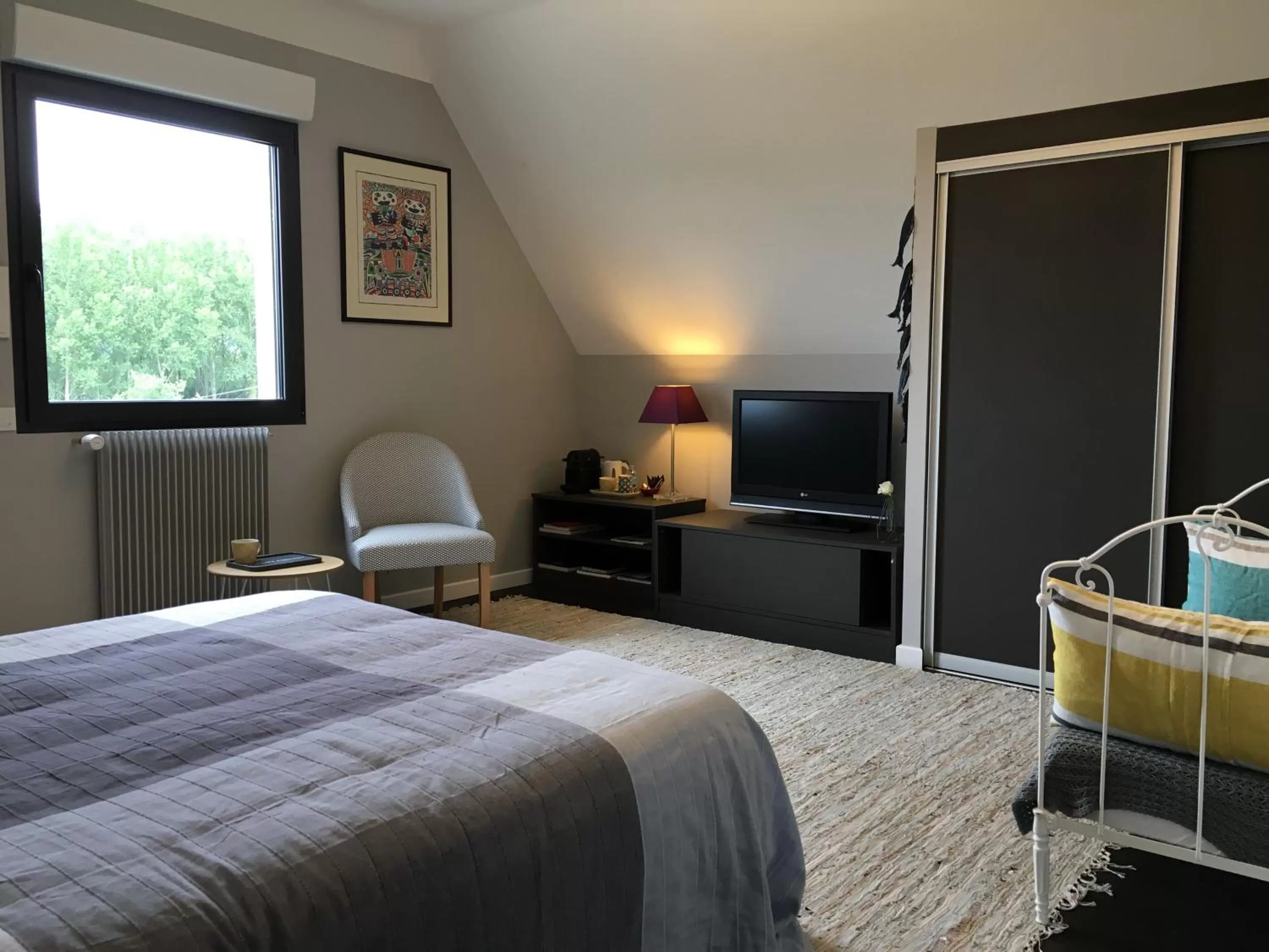 Bed, Room Photo in Un Moment à la Campagne