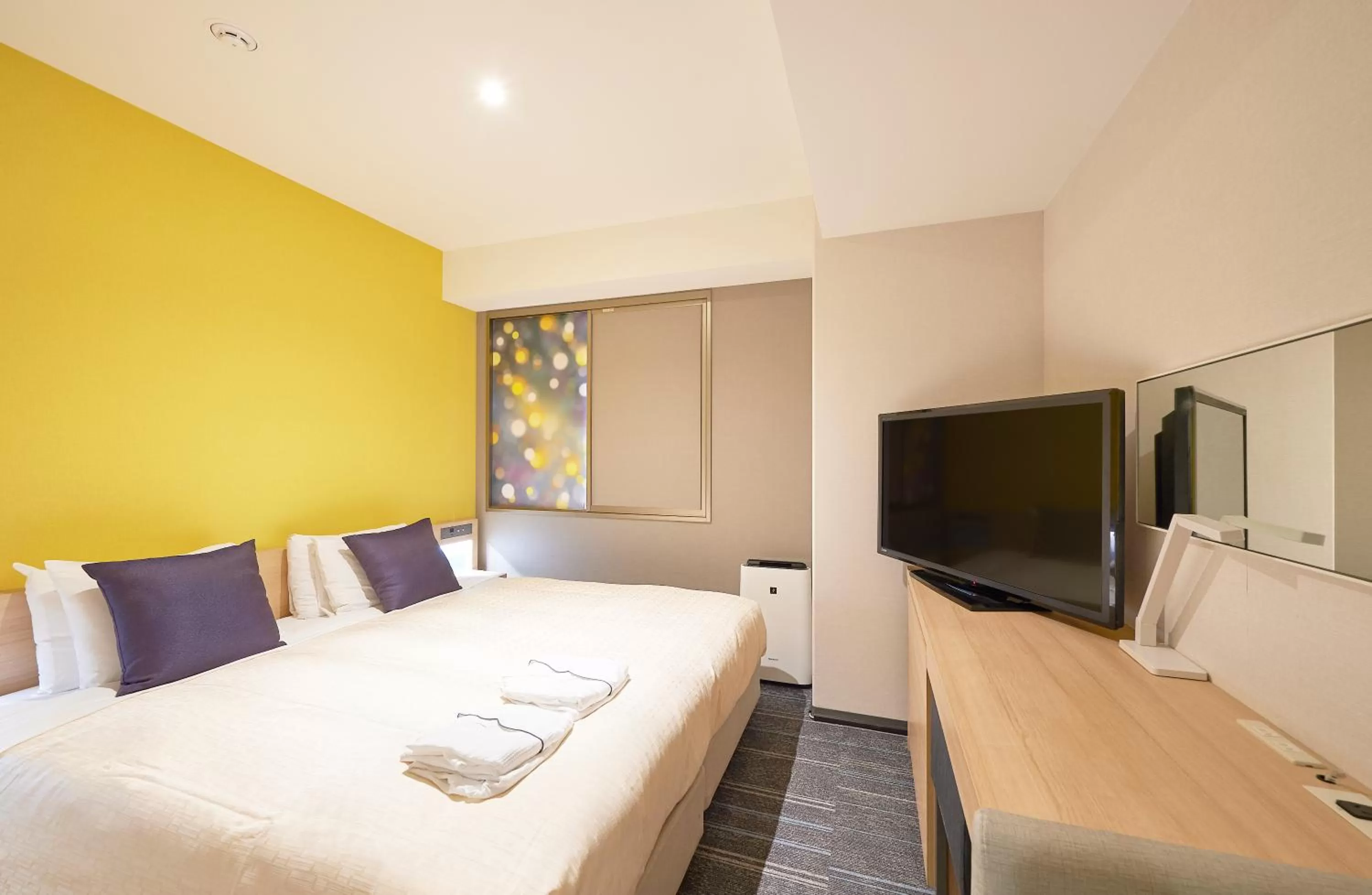 Bed in Sotetsu Grand Fresa Osaka-Namba