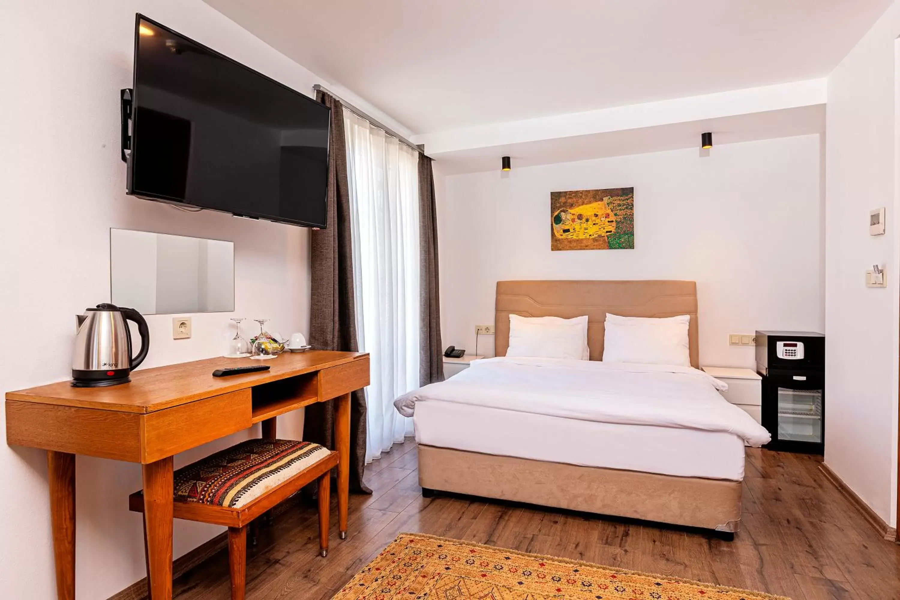Bed in Neda Hotel Istanbul