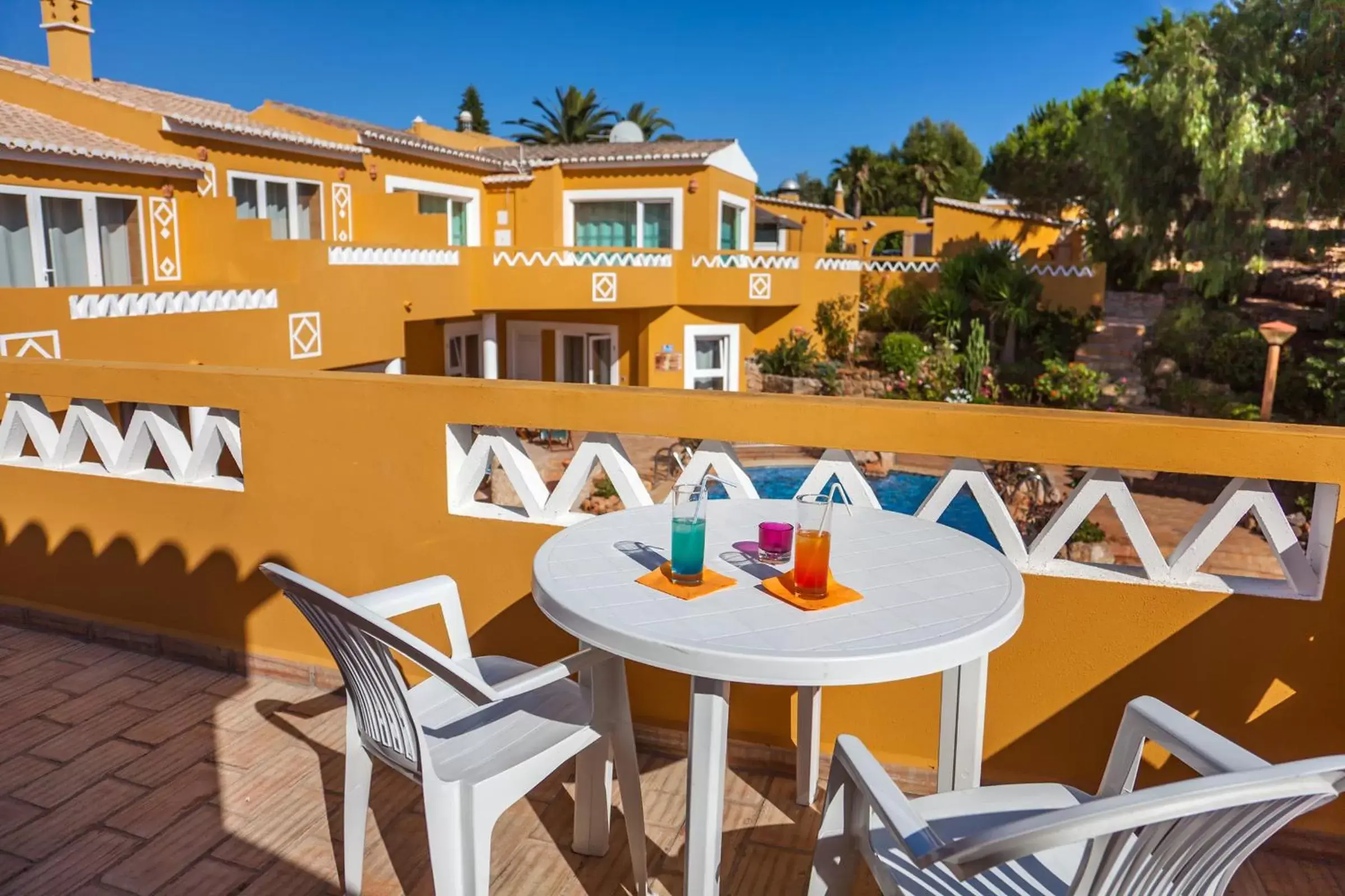 Balcony/Terrace in Montinho De Ouro