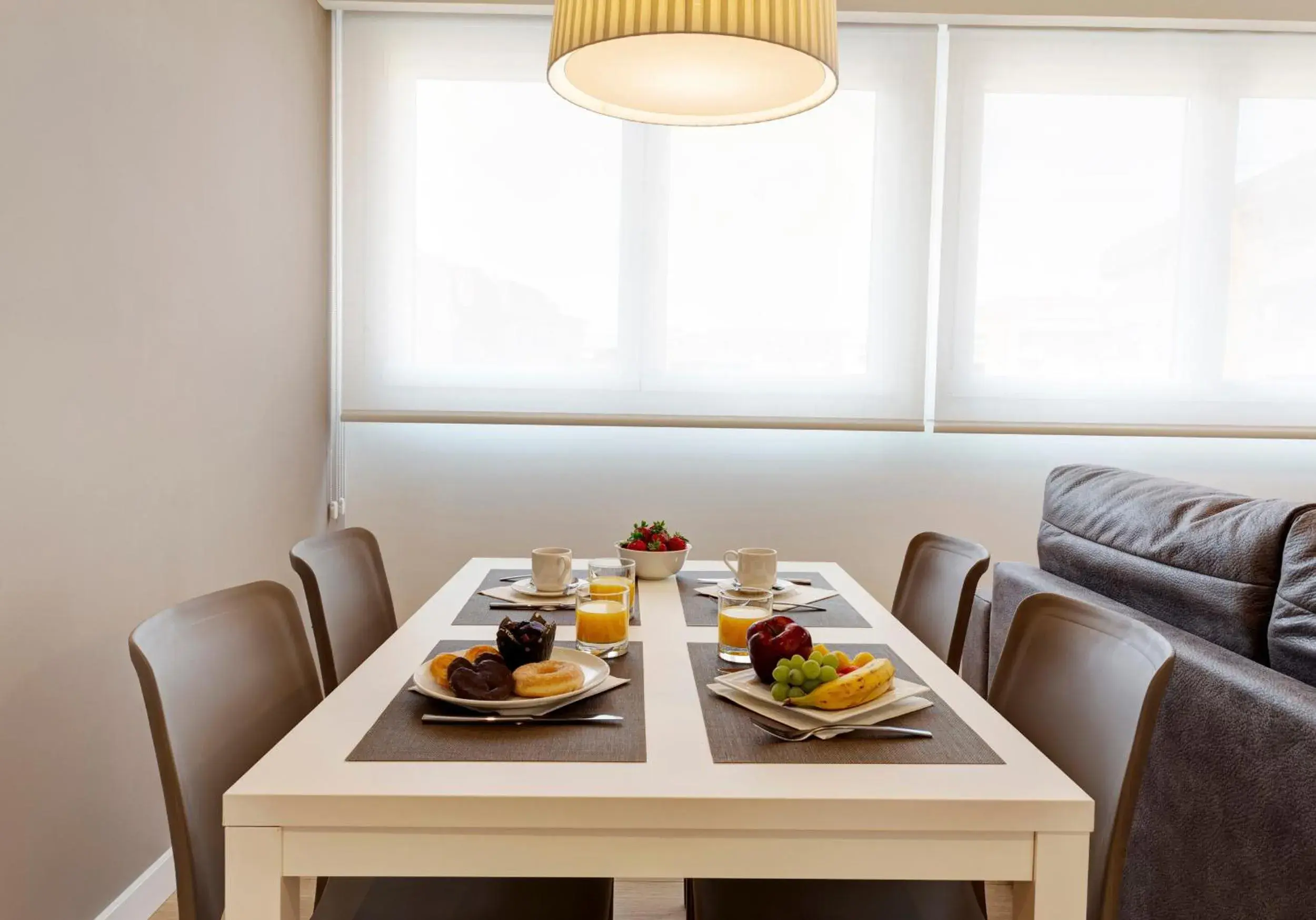 Dining area in Sercotel Logrono Suites