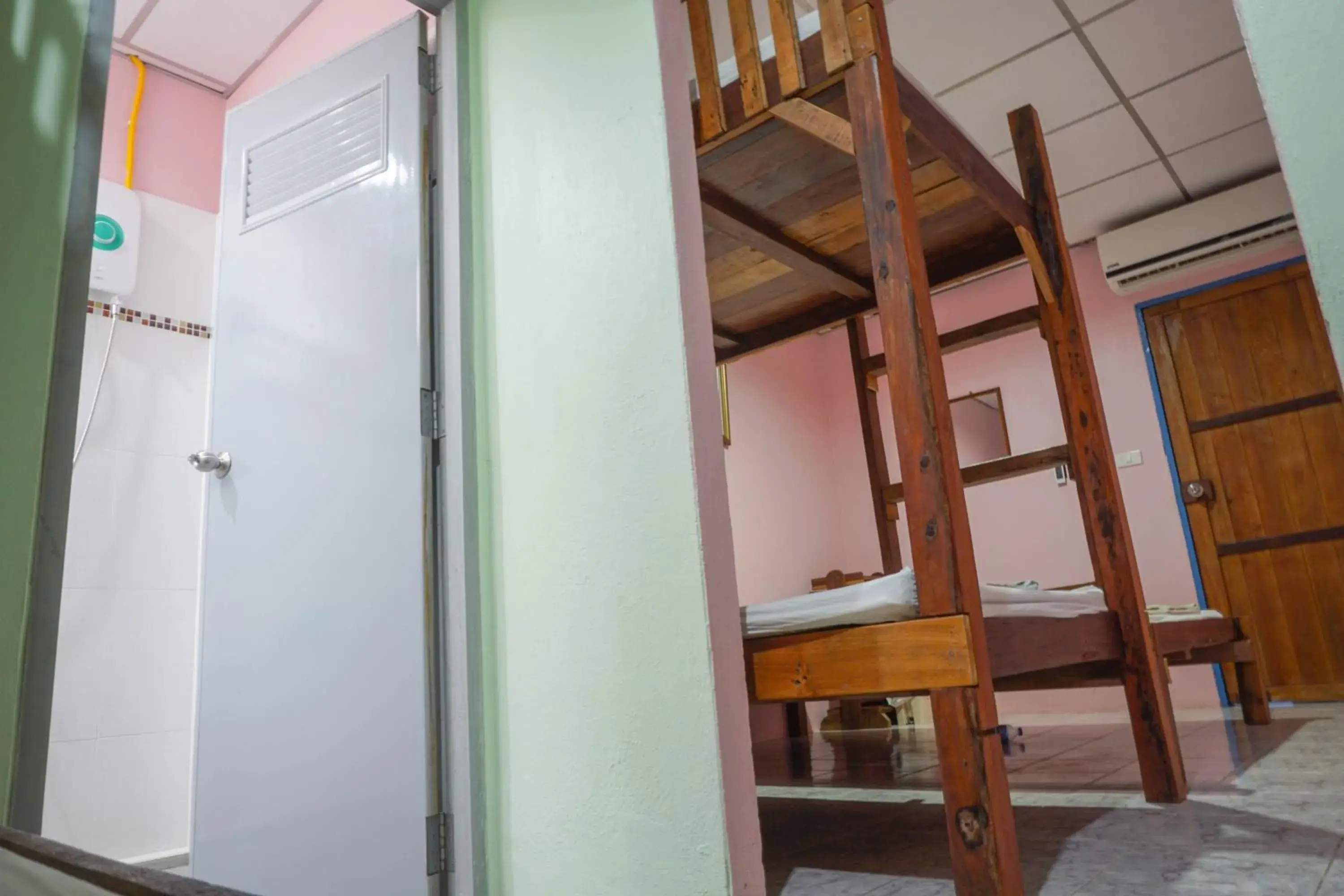 Photo of the whole room, Bunk Bed in ZLEEP63 Hostel