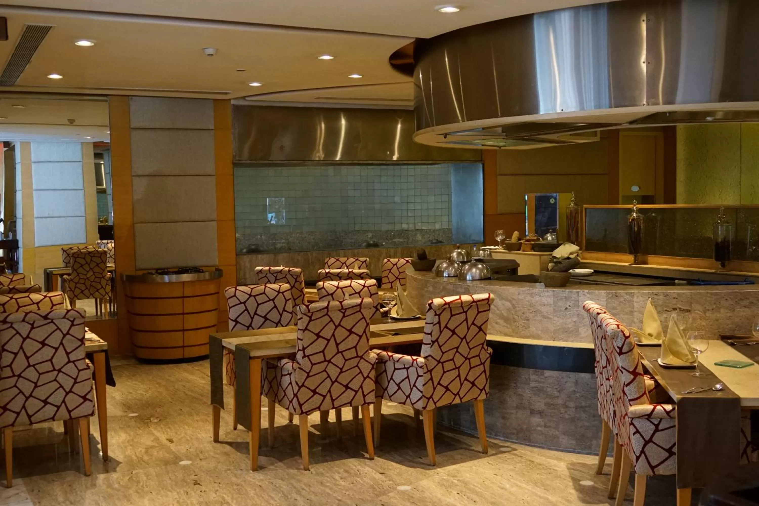 Restaurant/places to eat in Taj Chandigarh