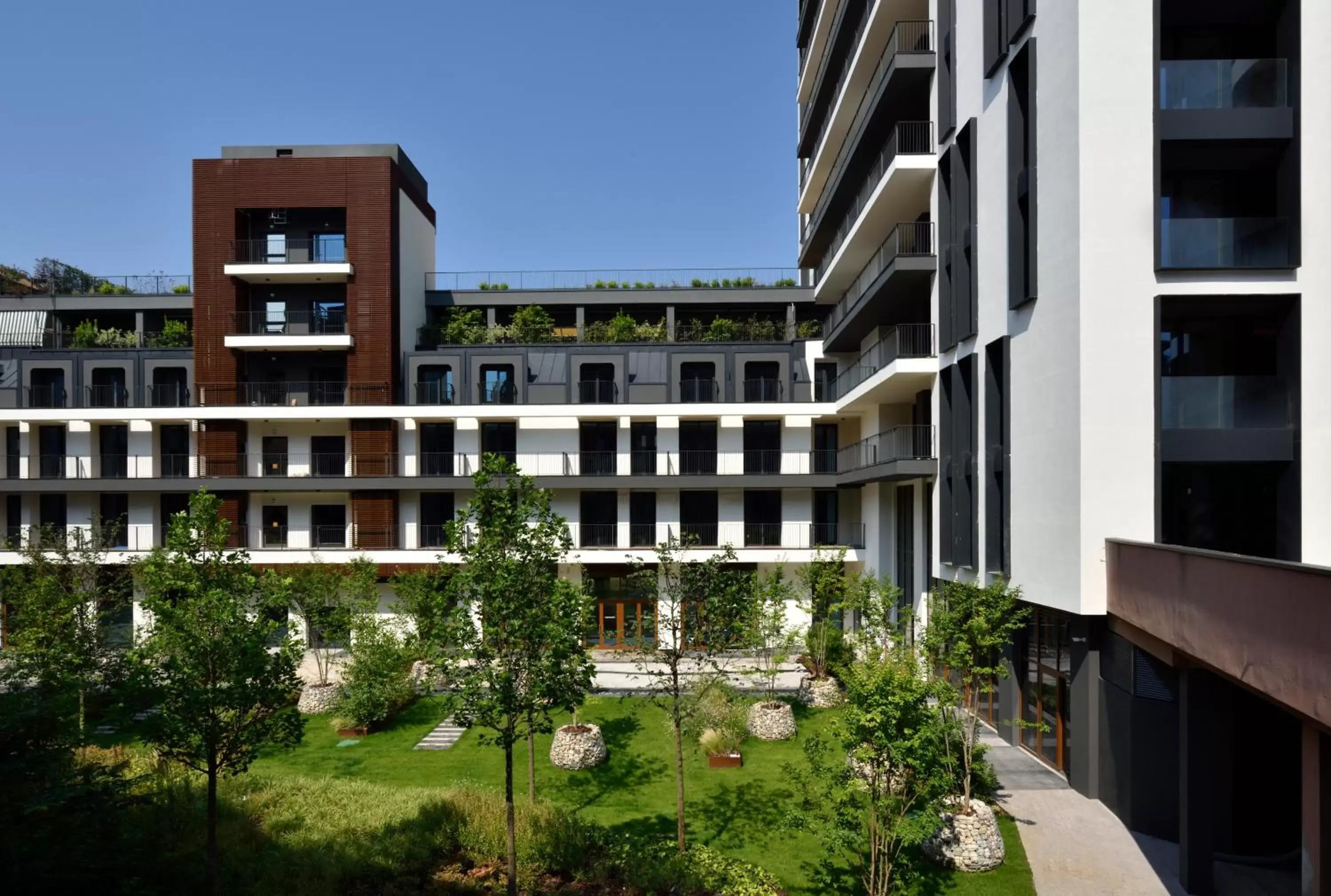 Garden view, Property Building in Milano Verticale | UNA Esperienze