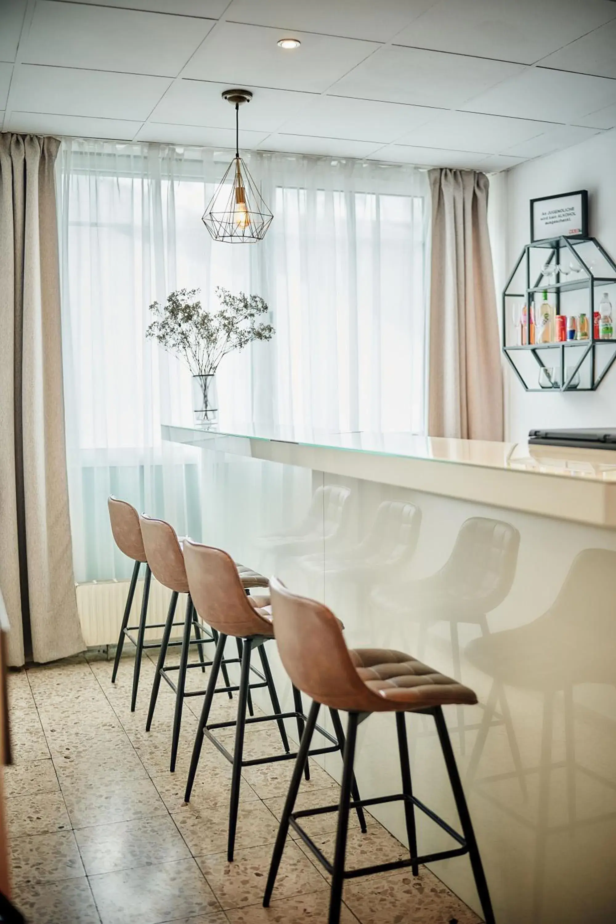 Lounge or bar in Hotel Calmo Lounge or bar in Hotel Calmo