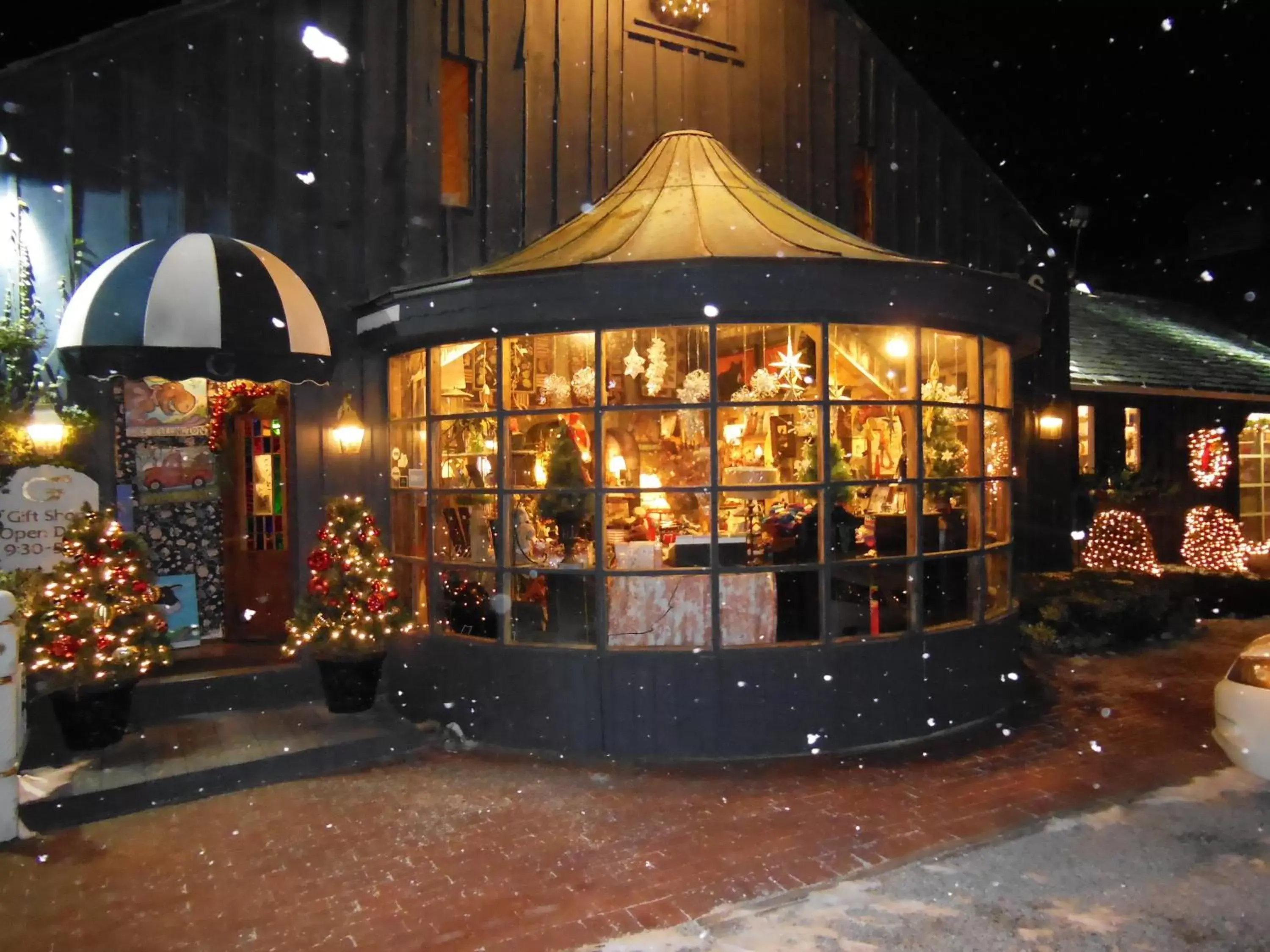 Facade/entrance in Greenbrier Inn Killington